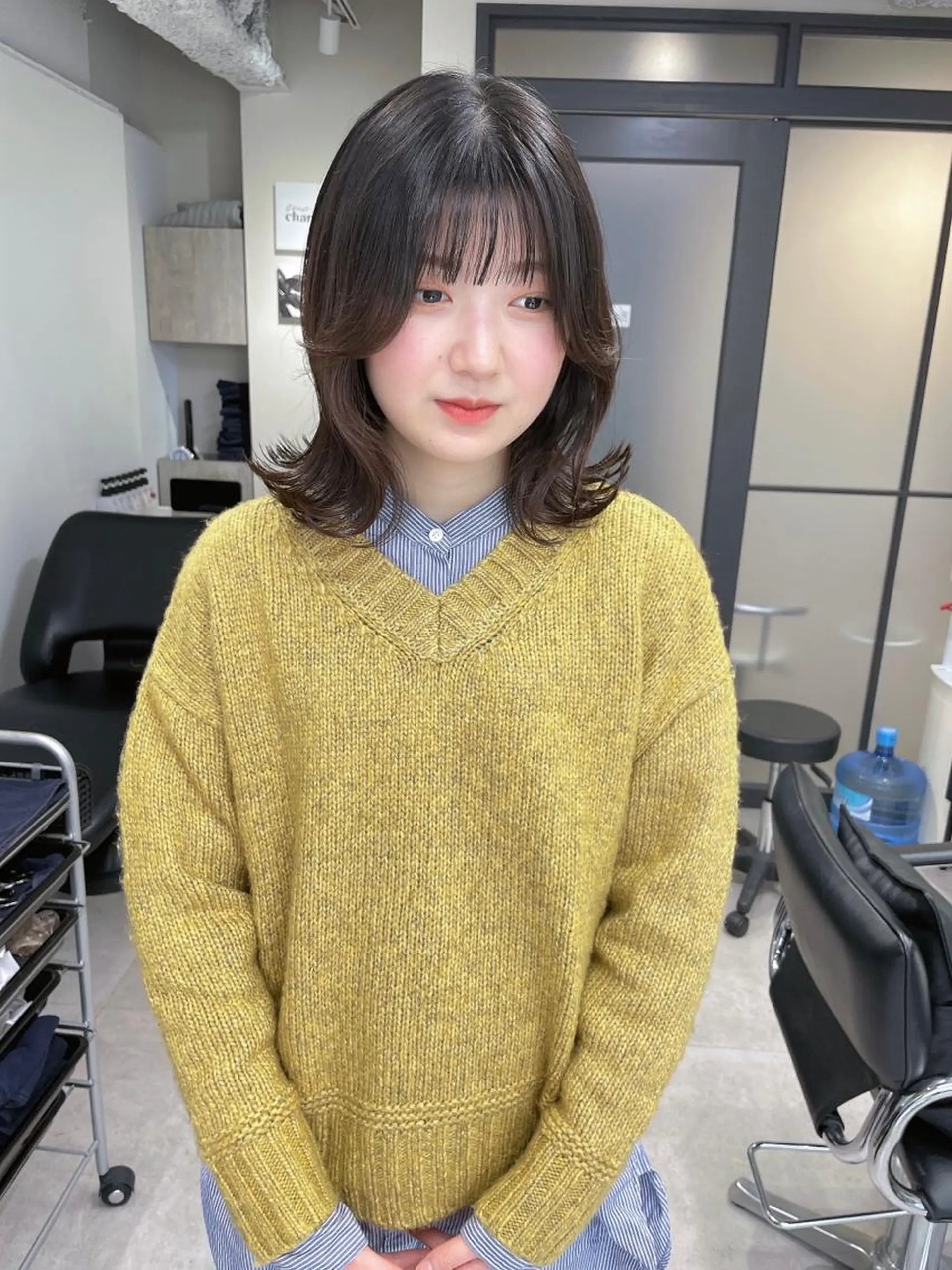 ミディアム カット 🌸インナーカラー 🌸藤井春華のヘアスタイル