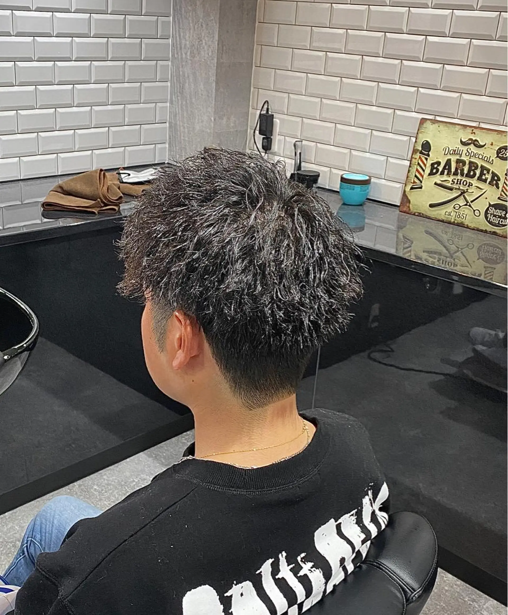 ショート パーマ メンズ パーマ 前田賢生 ご新規様はNGのヘアスタイル