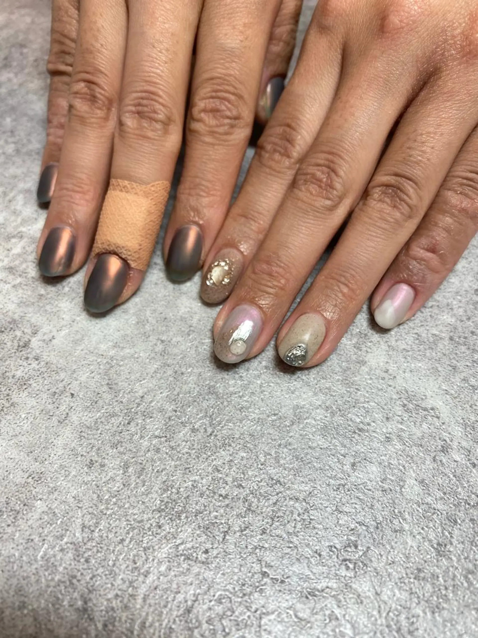 ネイル ハンドネイル 【LINON】 airiのネイルデザイン