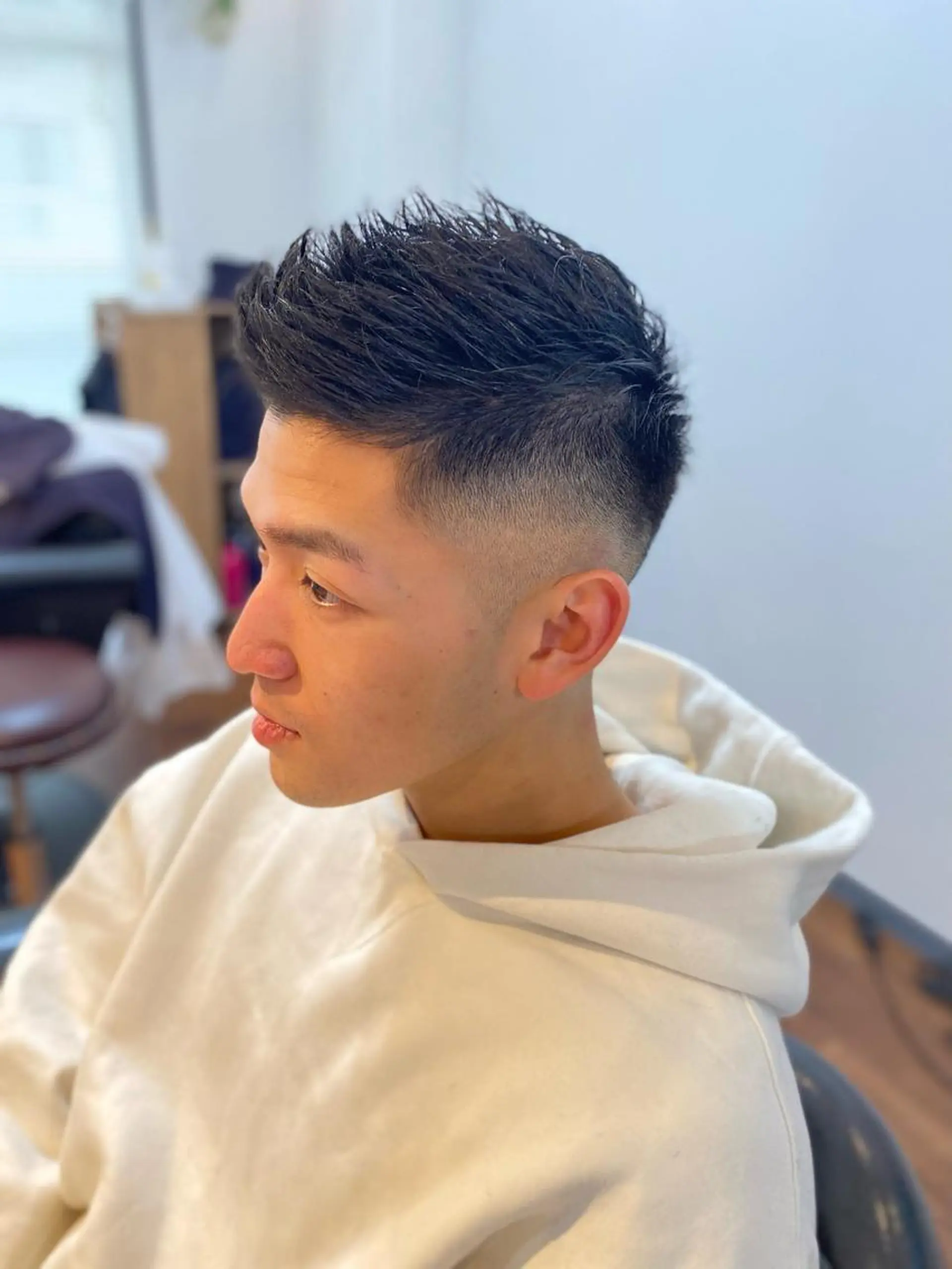 ショート メンズ フェードカット モヒカン ショートヘア カット Luzir⭐︎ GEN⭐︎のヘアスタイル