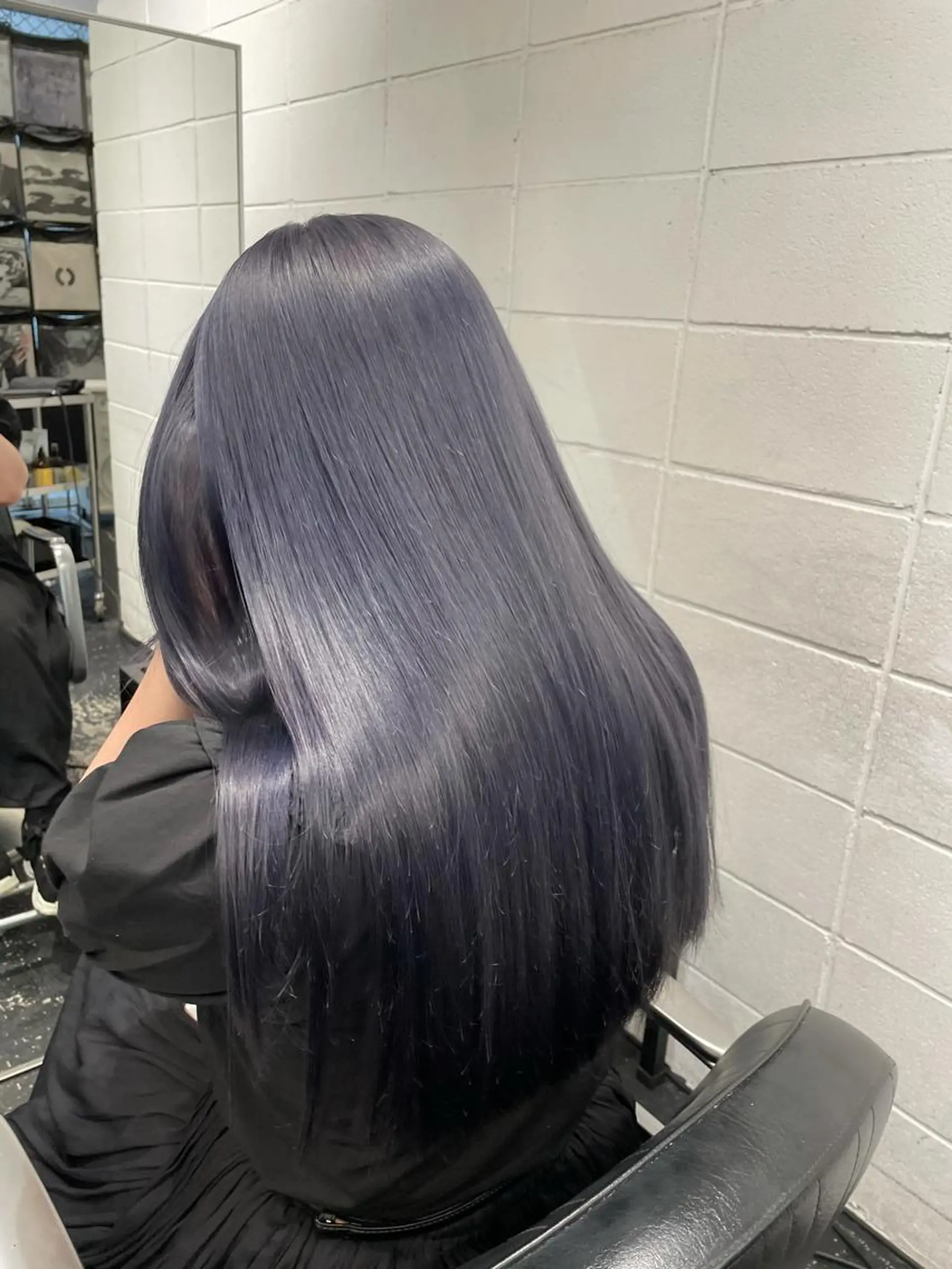 ロング カラー ヘアアレンジ ブリーチ ラベンダーカラー ネイビーカラー カット ヘアカラー トリートメント 艶ハイトーン/ヘア アレンジAYAKAのヘアスタイル