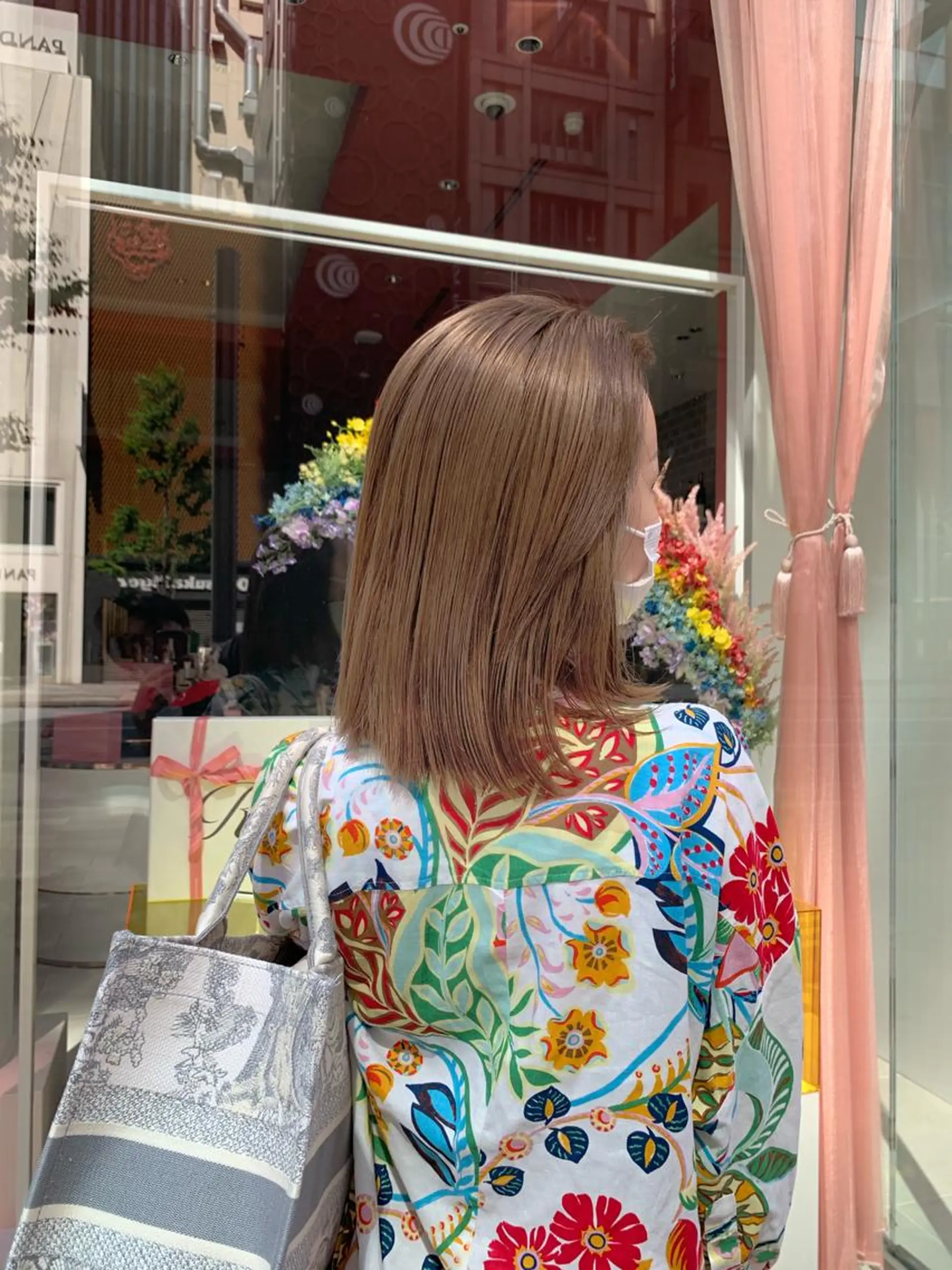 ミディアム カラー ヘアカラー トリートメント ヘアセット レイヤー専門家 ダブルカラー修のヘアスタイル