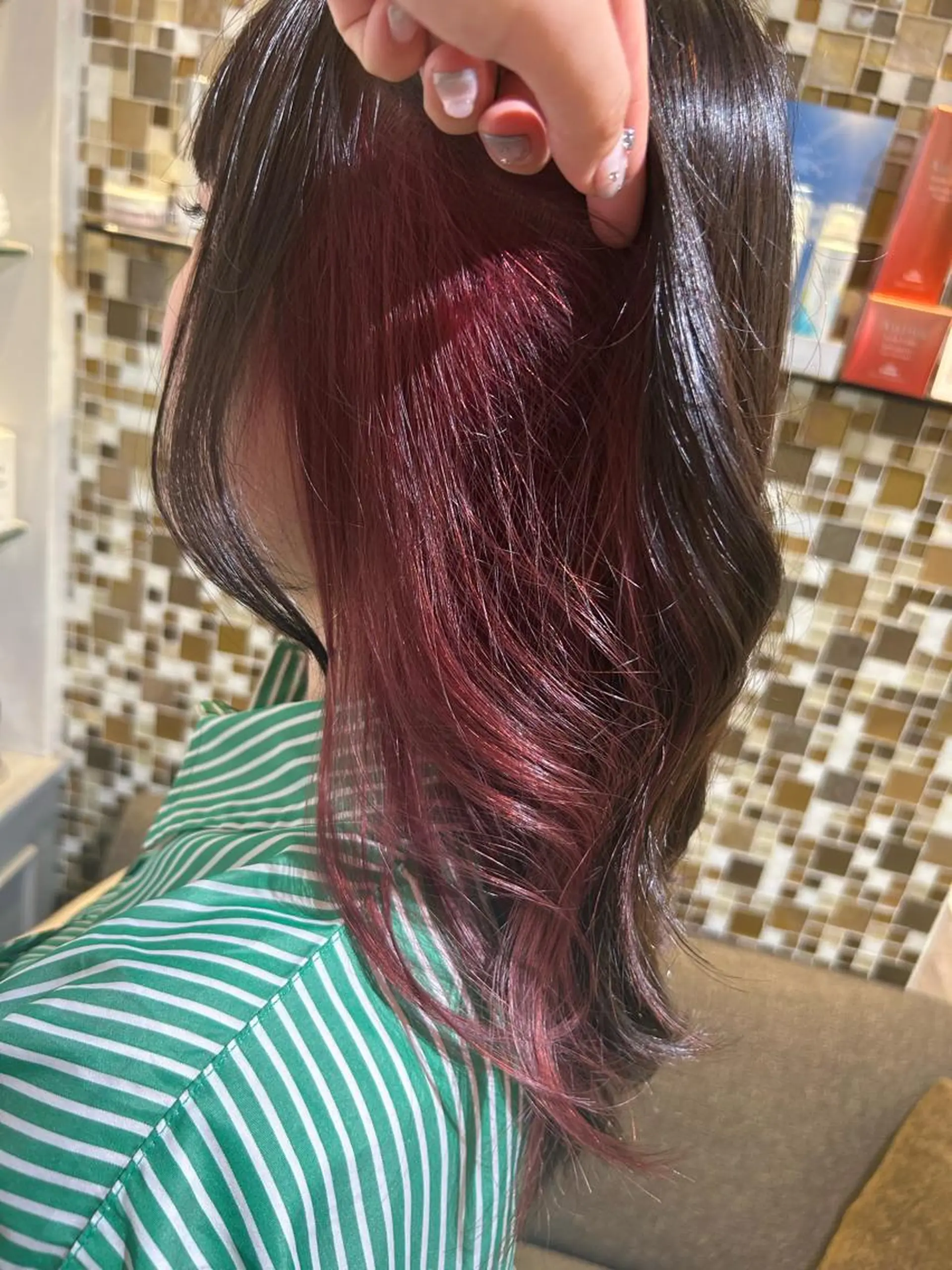 セミロング 韓国ヘアー🇰🇷 MIWAのヘアスタイル