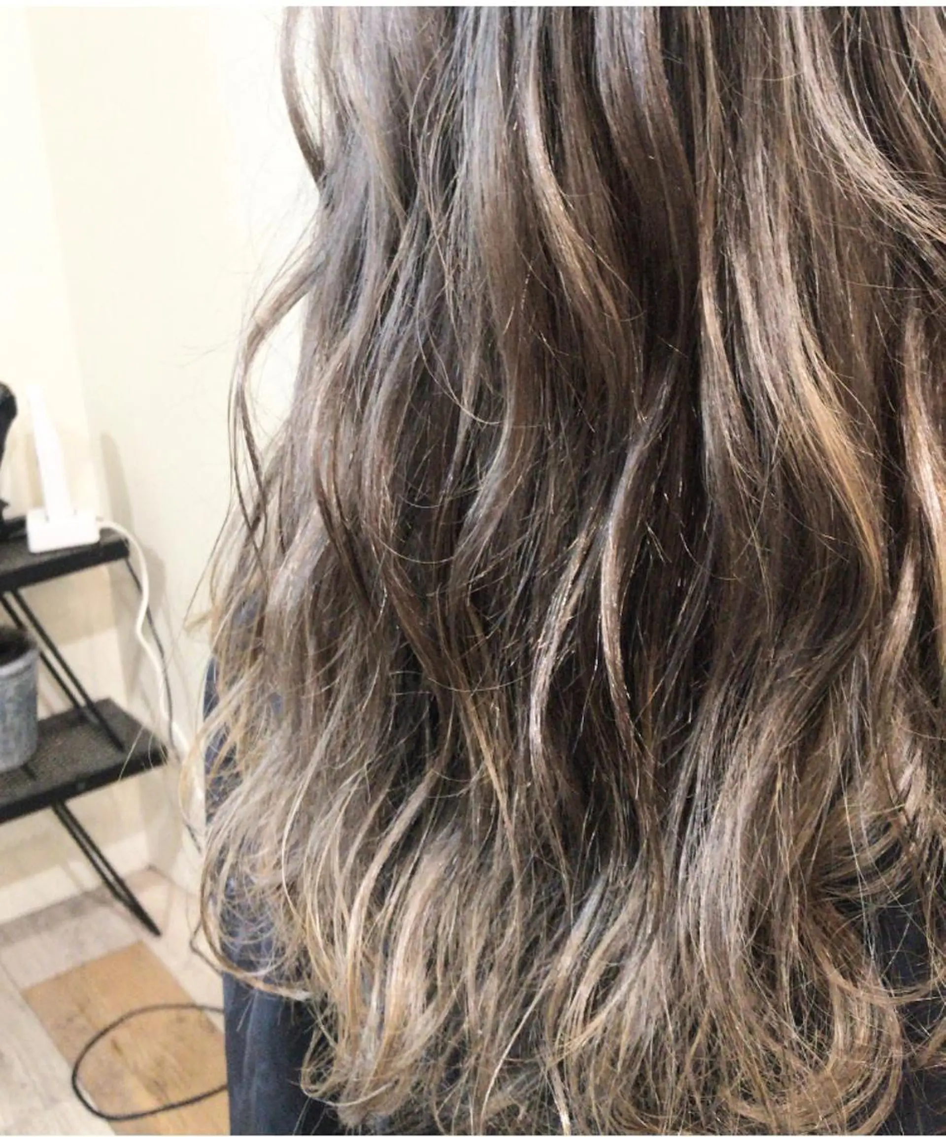 ロング 山形酸性ストレート 古川✂︎のヘアスタイル