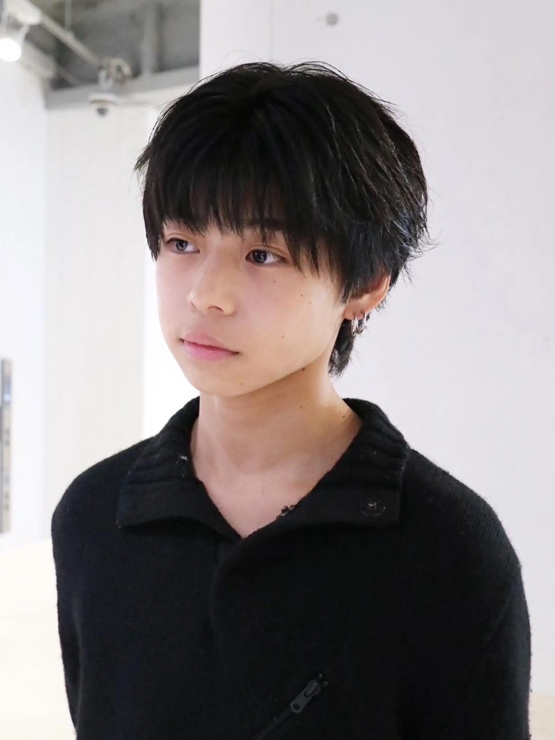 カラー ショート 黒髪 ブルーカラー ブルーブラック 韓国風ヘア カット ITbyALBUM 下北沢店のヘアスタイル