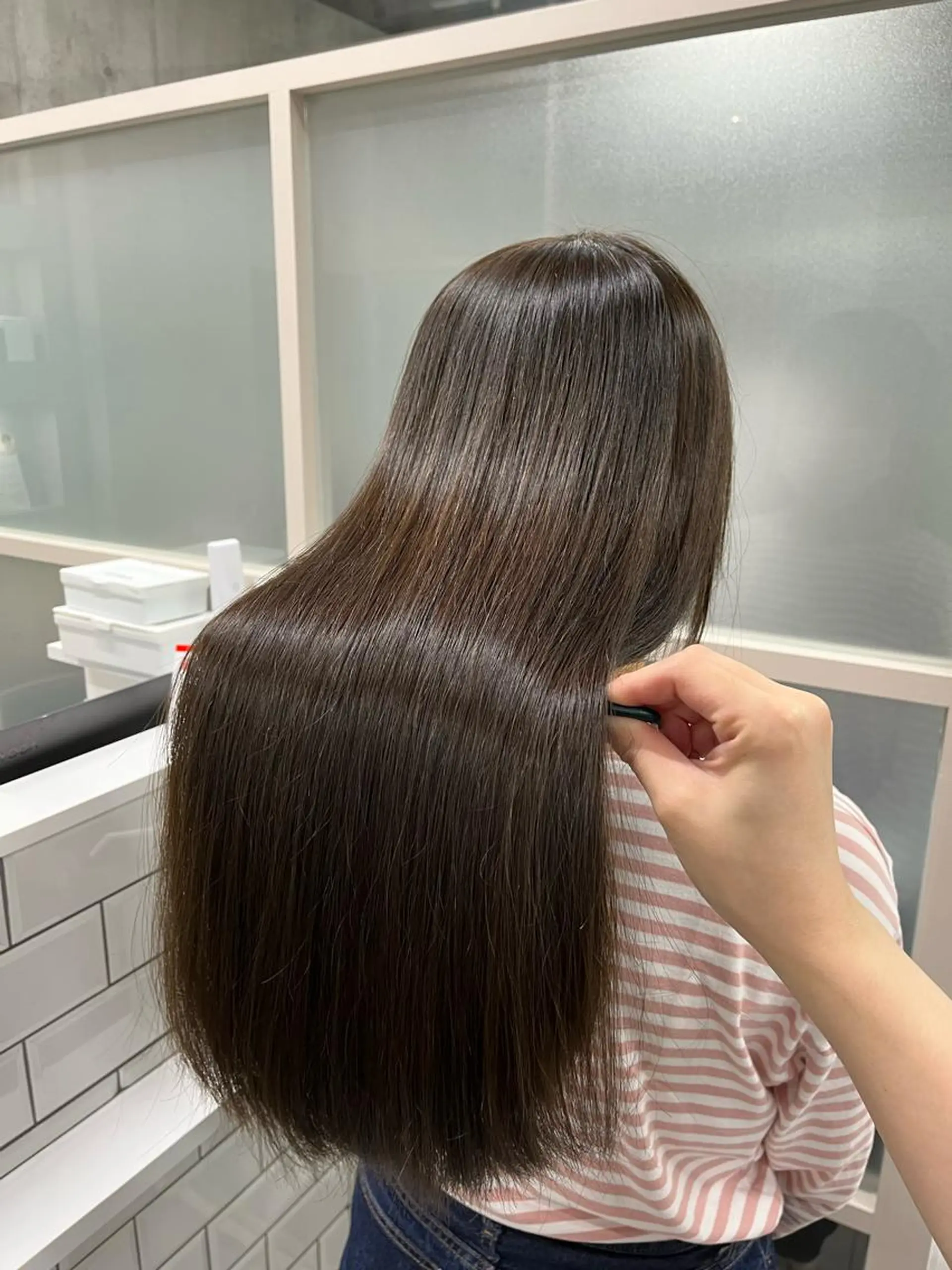 ロング カラー ヘアアレンジ ヘアカラー 縮毛矯正 トリートメント newi赤羽 HINATAのヘアスタイル