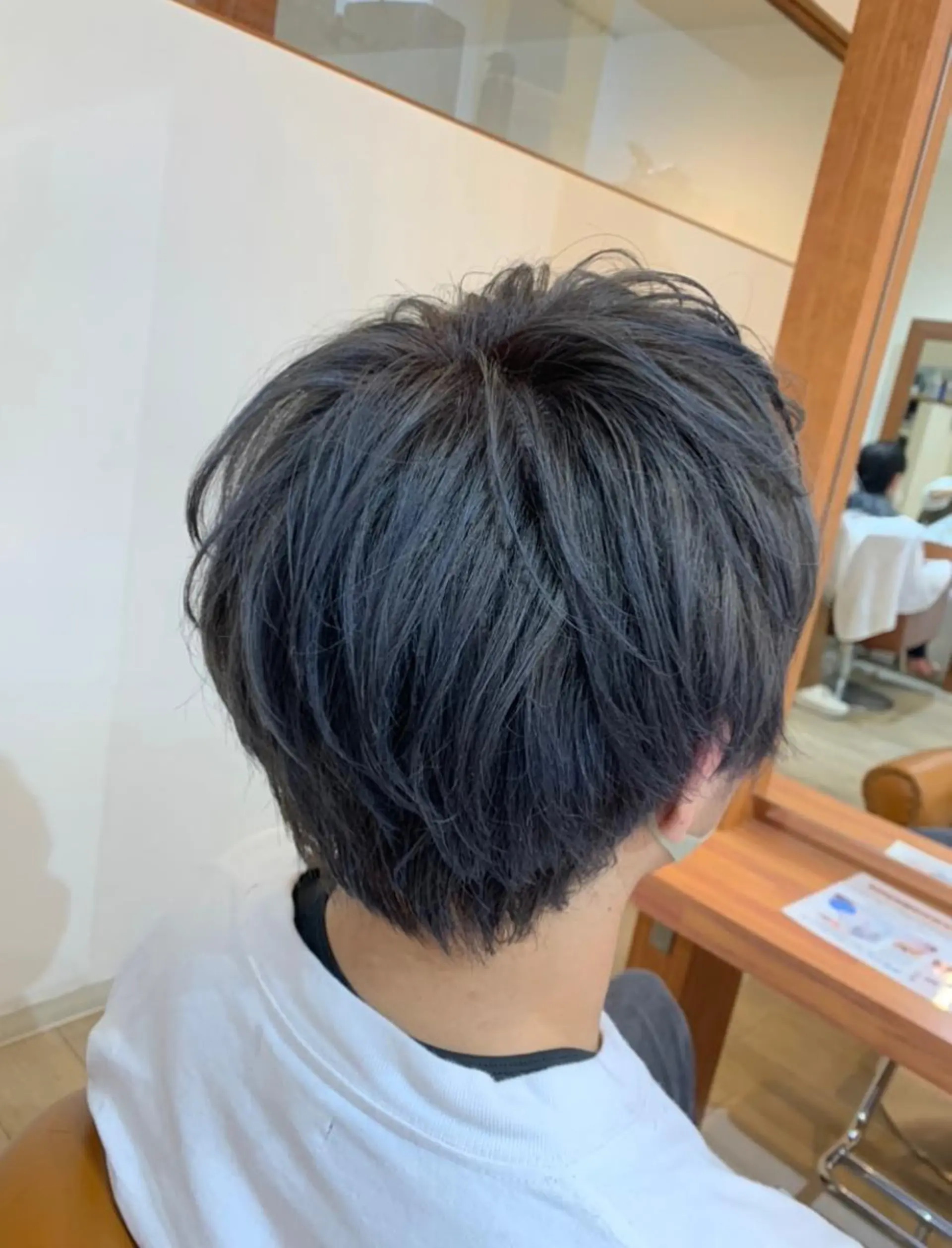 ショート メンズ メンズハイトーン brace立花 ✂︎ 吉田 茉由のヘアスタイル