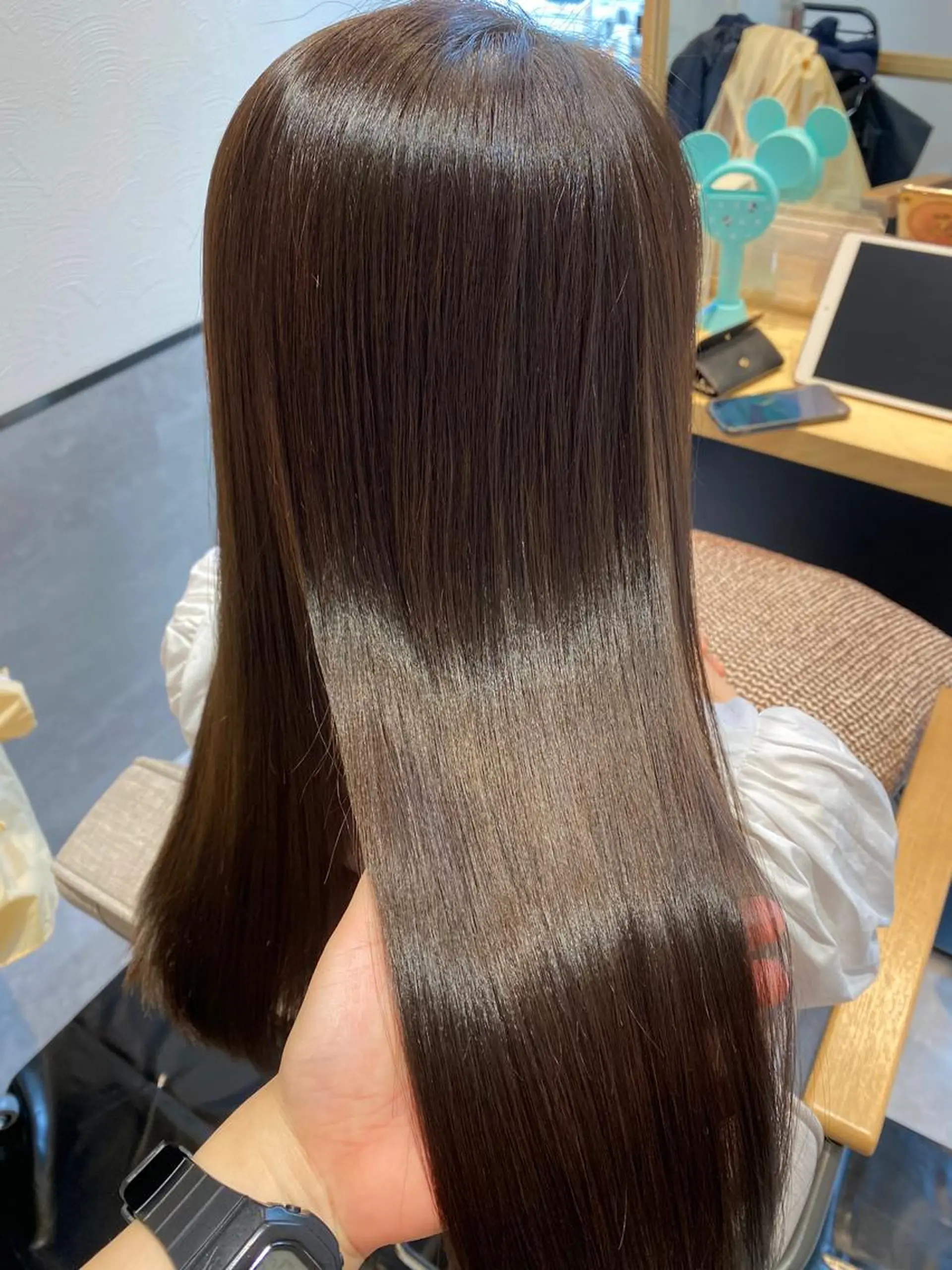 ロング カラー やまぐち あやみのヘアスタイル