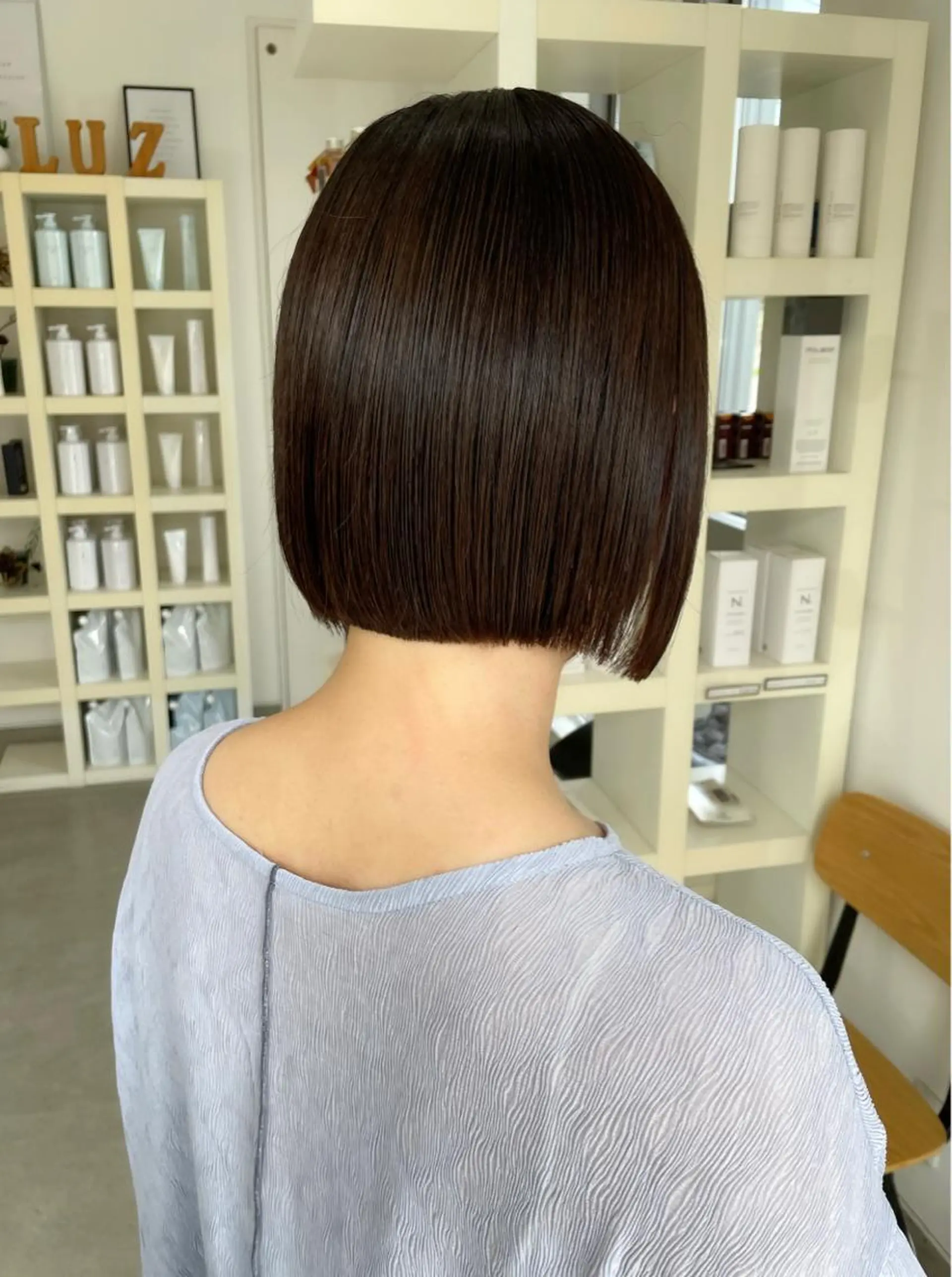 ショート カラー mir MIYUのヘアスタイル