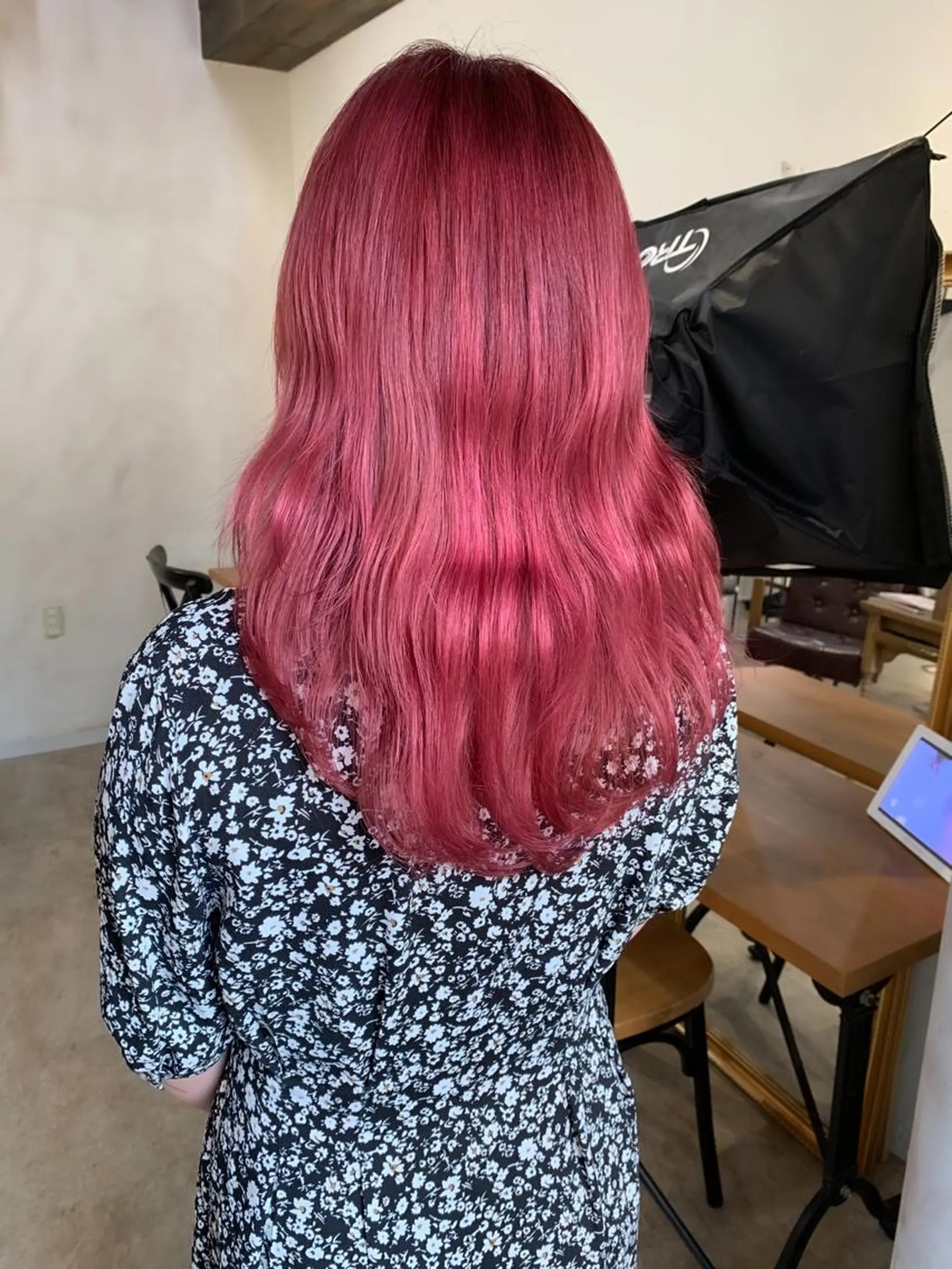 カラー デザインカラー ハイトーンカラー ピンクカラー トリートメント /カラー/NAOKIのヘアスタイル