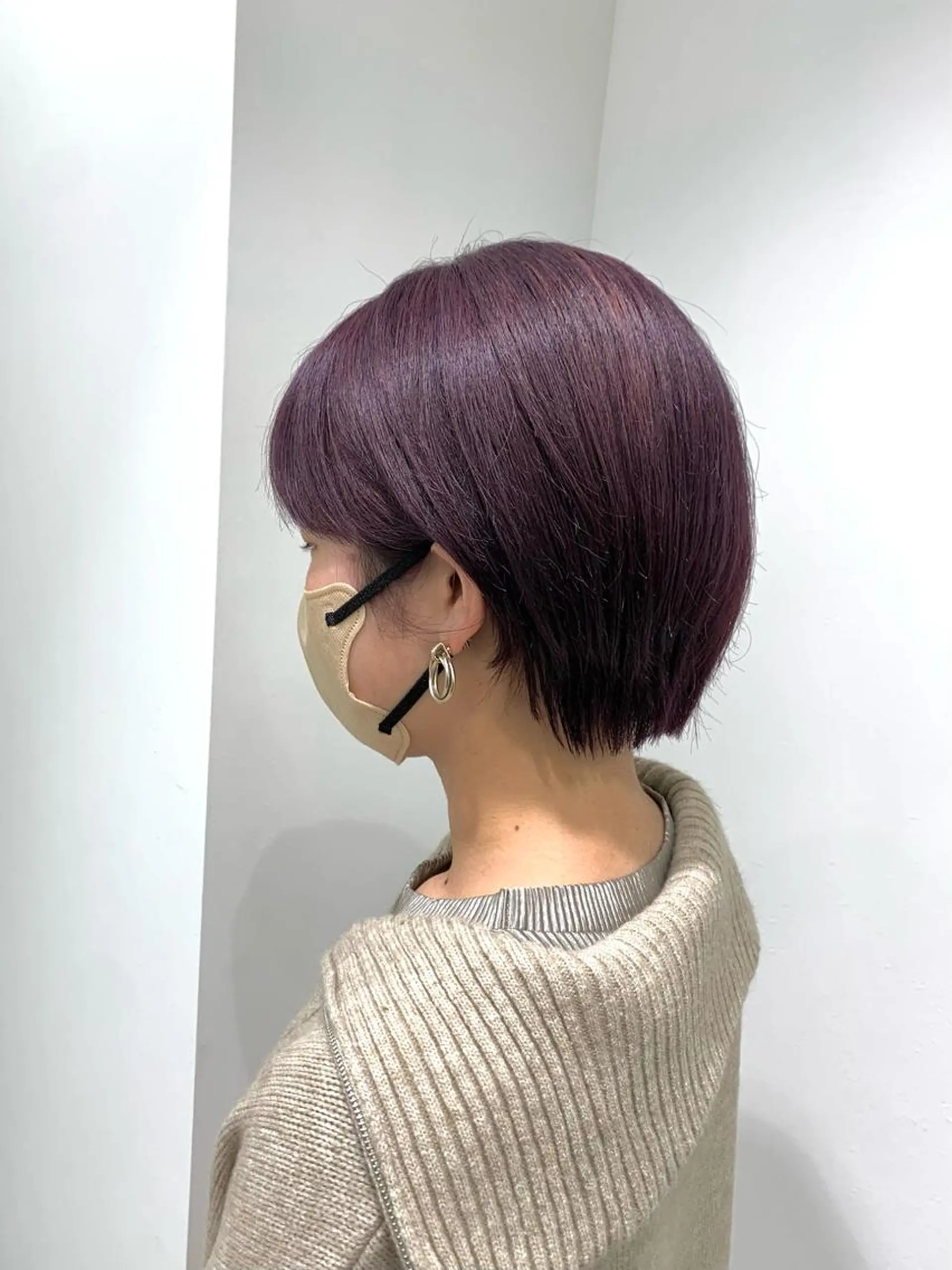 ショート レイヤー ハイトーン 暖色⭐︎KANAKOのヘアスタイル