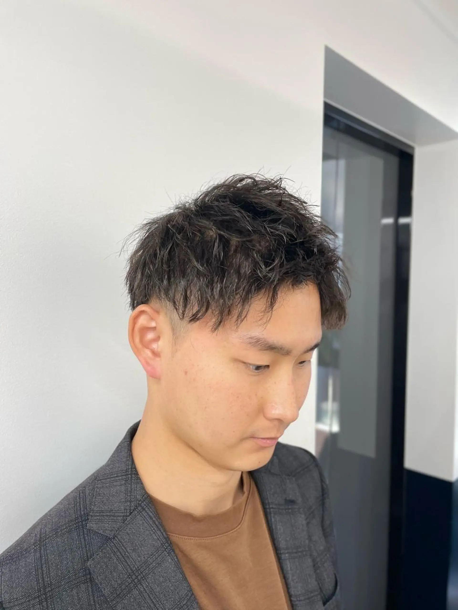 ショート パーマ メンズ メンズパーマ ツイストスパイラルパーマ スパイラルパーマ カット パーマ 銀座メンズカット/ 銀座メンズパーマ/のヘアスタイル