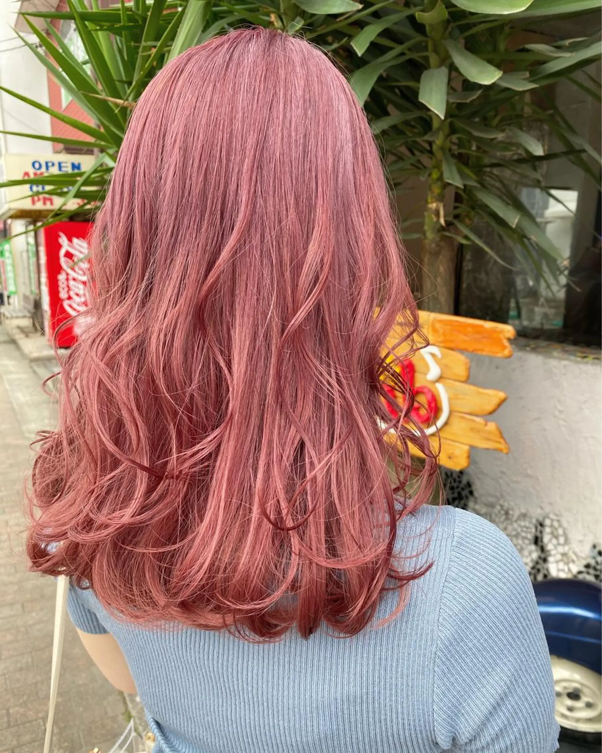 ミディアム カラー ピンクカラー ヘアカラー トリートメント 玉木 育実のヘアスタイル