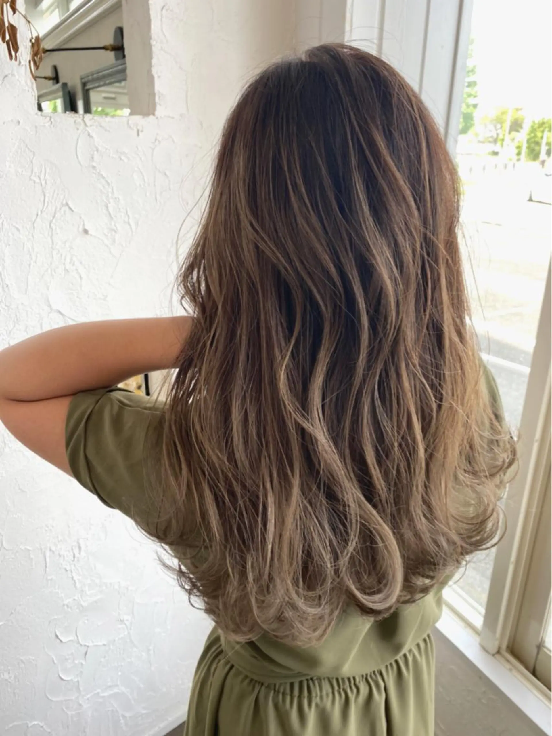 セミロング カラー パーマ ネイル ヘアカラー 豊橋美容院 ソンリエのヘアスタイル