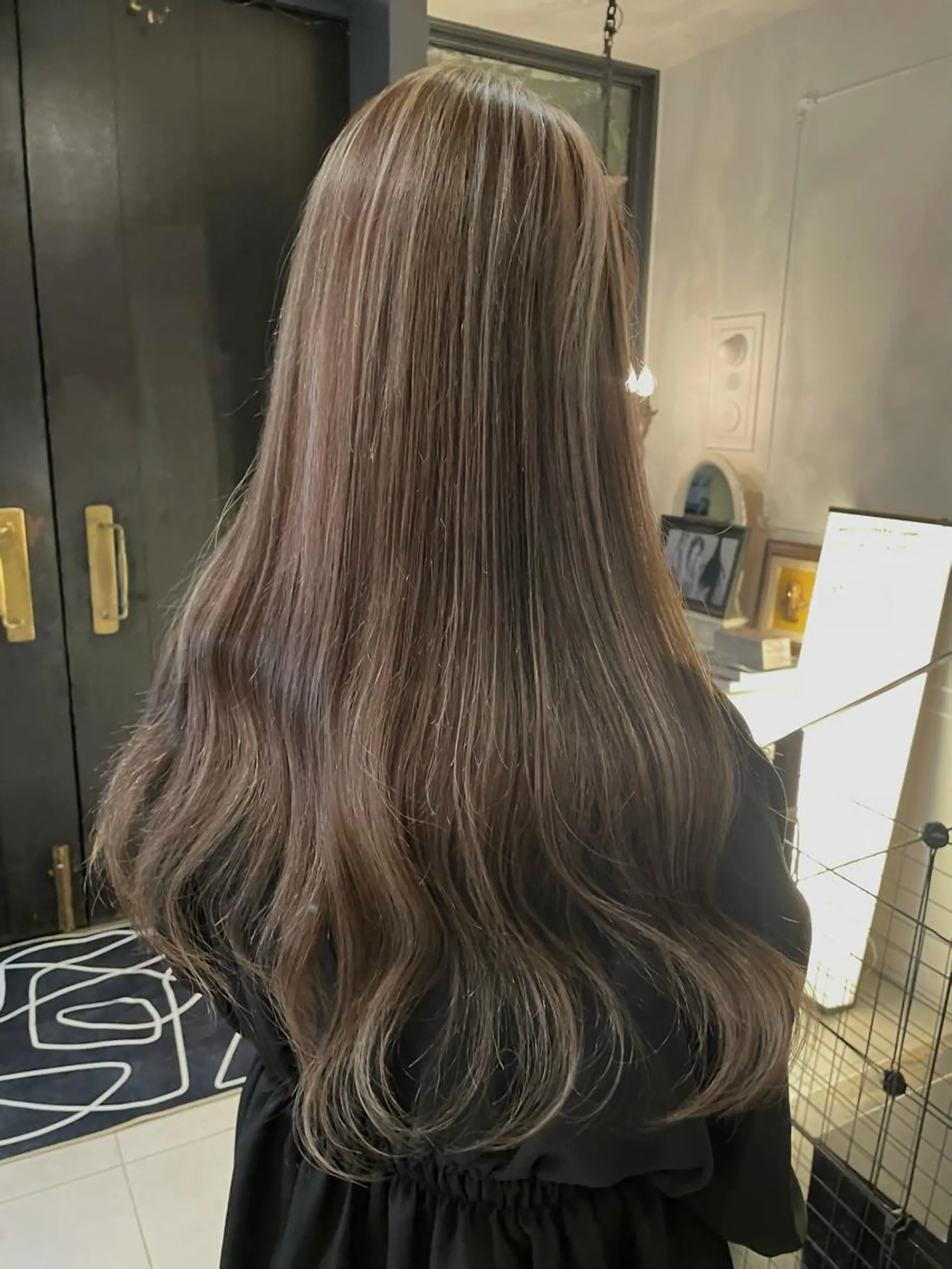 ロング カラー ハイライトカラー ピンクカラー ハイライト アオキ リノのヘアスタイル