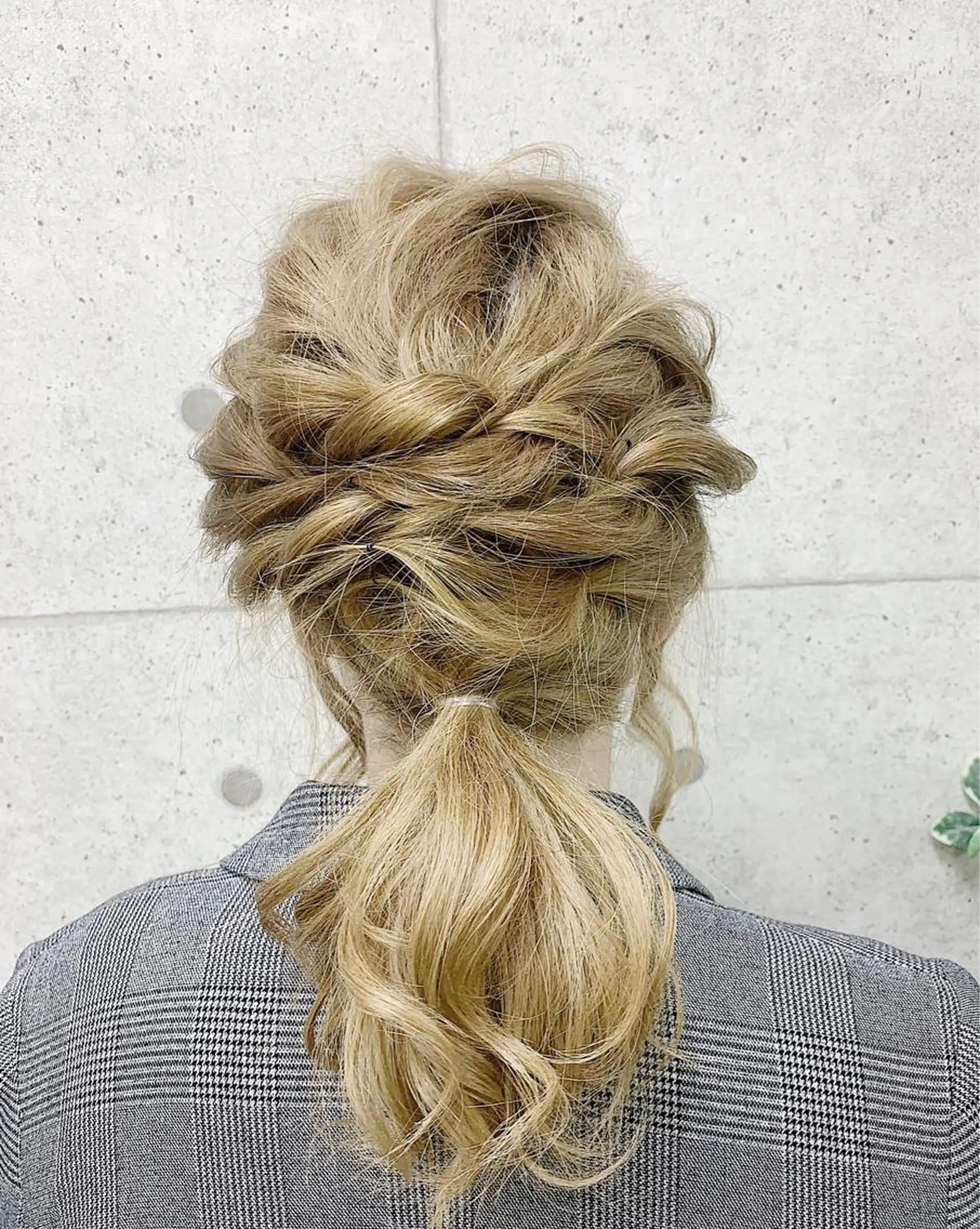 セミロング ヘアアレンジ デート 京都最安価エクステ muuka🦋のヘアスタイル