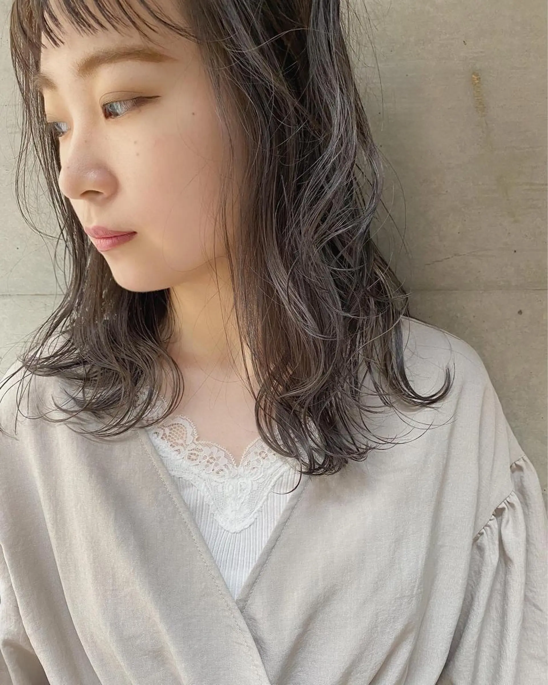 セミロング カラー パーマ ヘアアレンジ キッズ ネイル マツエク・マツパ カット ヘアカラー トリートメント 🫧umu.🫧韓国 /レイヤー/ハッシュのヘアスタイル