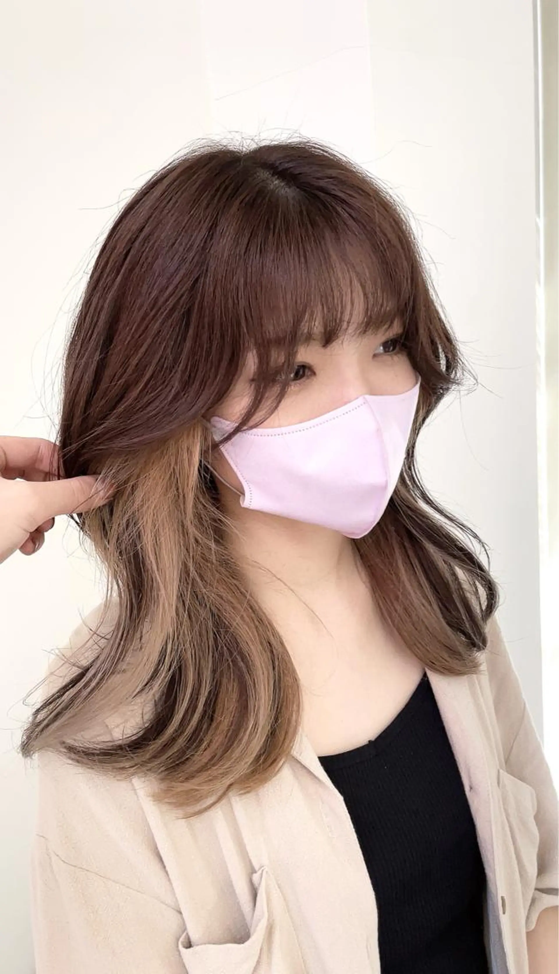 セミロング カラー ベージュカラー ヘアカラー トリートメント ダメージレスブリーチ HIROSHIのヘアスタイル