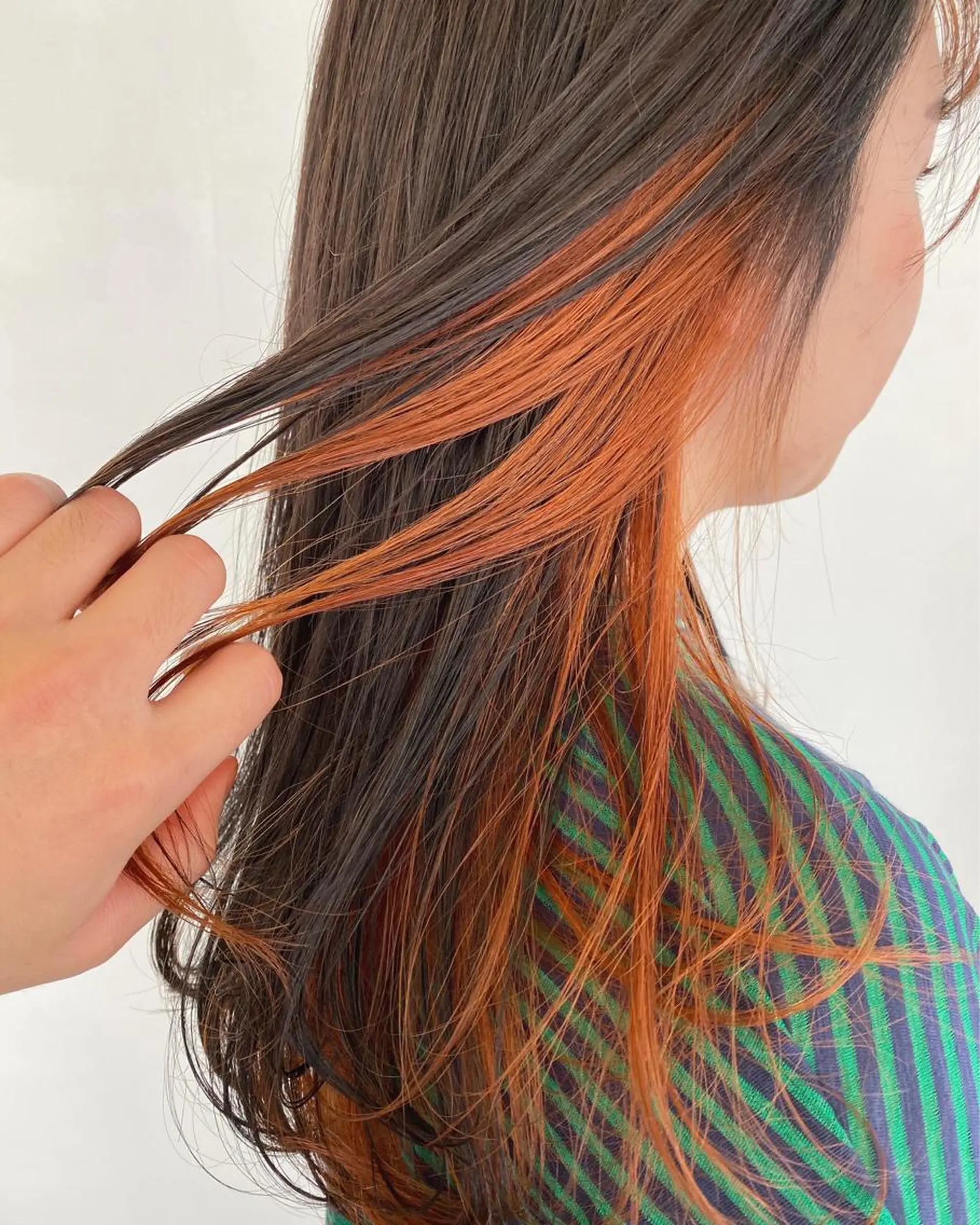 ロング カラー インナーカラー オレンジ ness🎖️ カミカリスマ受賞のヘアスタイル