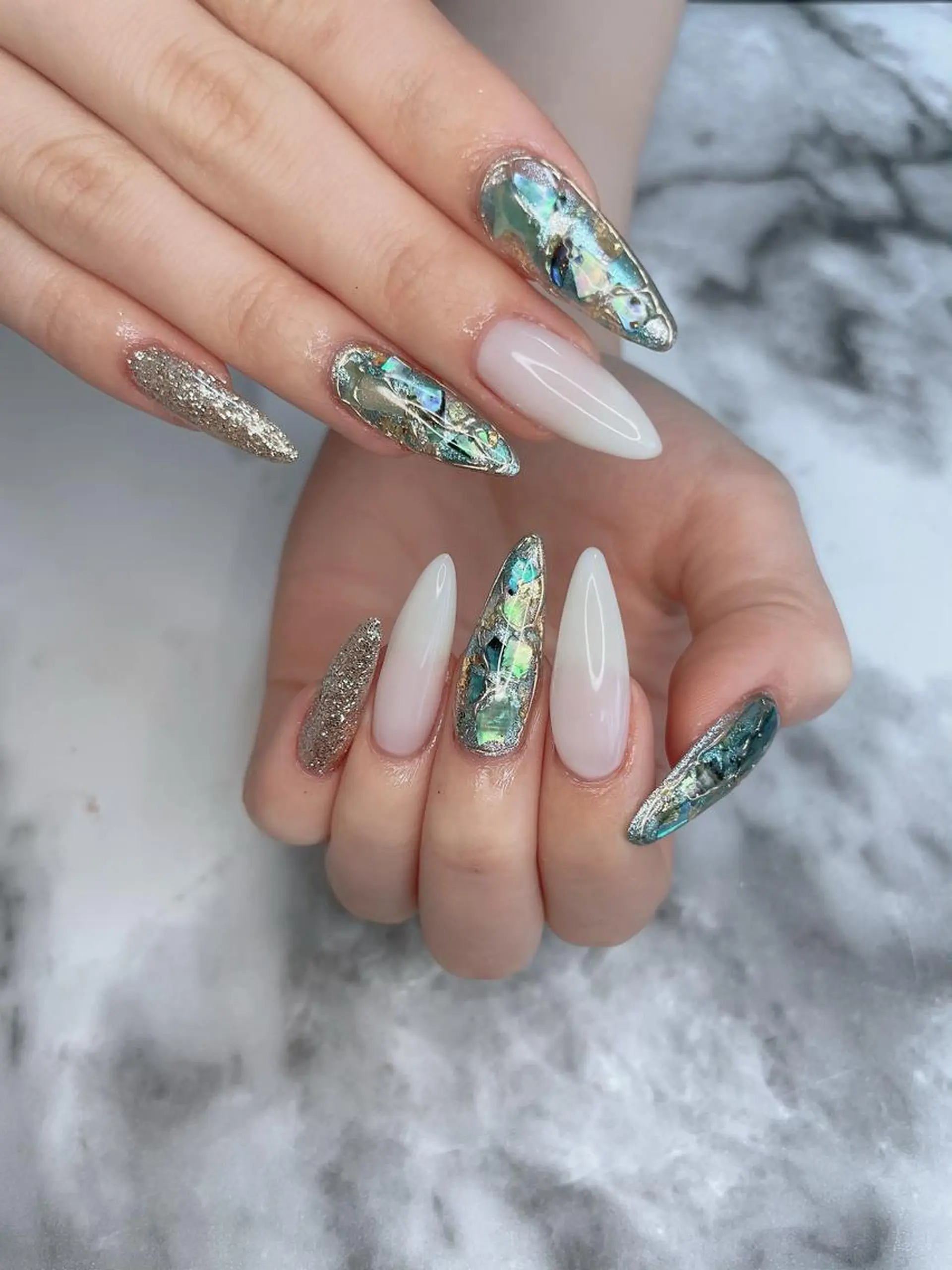 ネイル ロングネイル ハンドネイル Kayo 💅のネイルデザイン