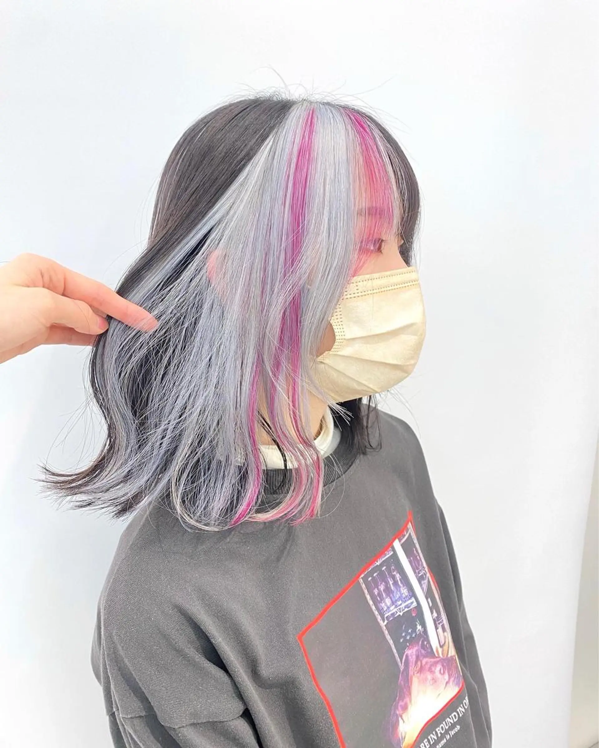 ミディアム 大石 さやかのヘアスタイル