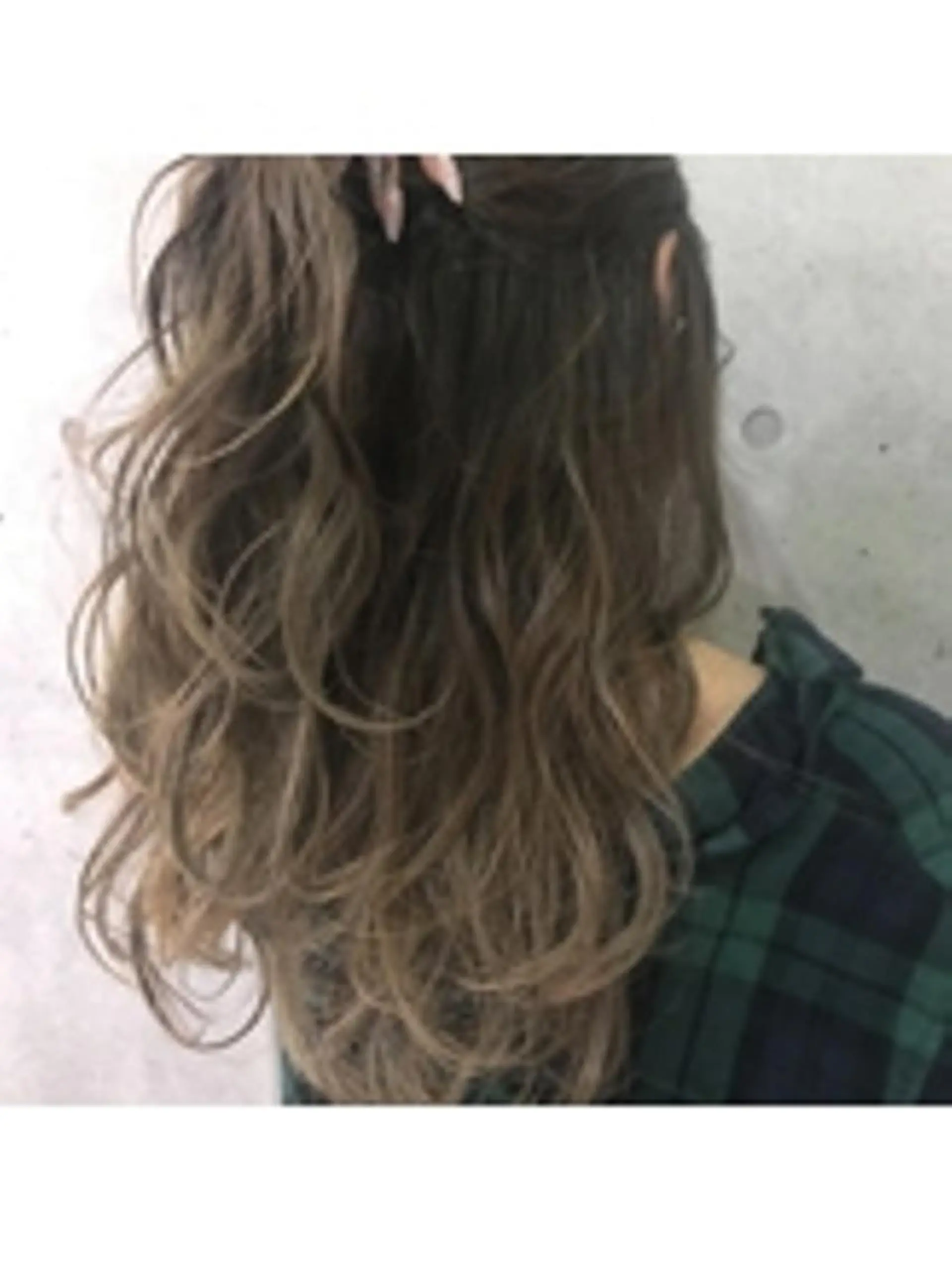 ロング カラー ヘアアレンジ 【公式】amble luxe池袋東口🩷のヘアスタイル