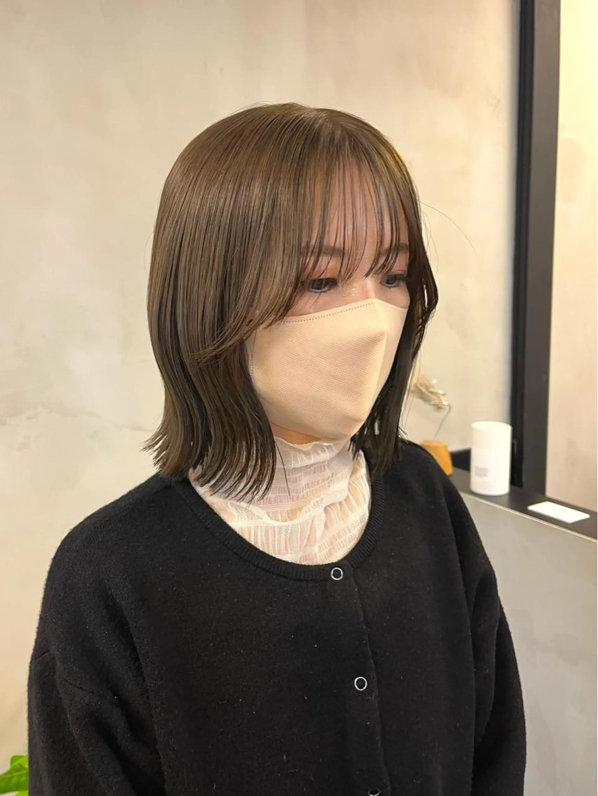 ミディアム カラー ブリーチ 透明感カラー ダブルカラー 顔周りカット ena/ブリーチなし 透明感・レイヤー🎀のヘアスタイル