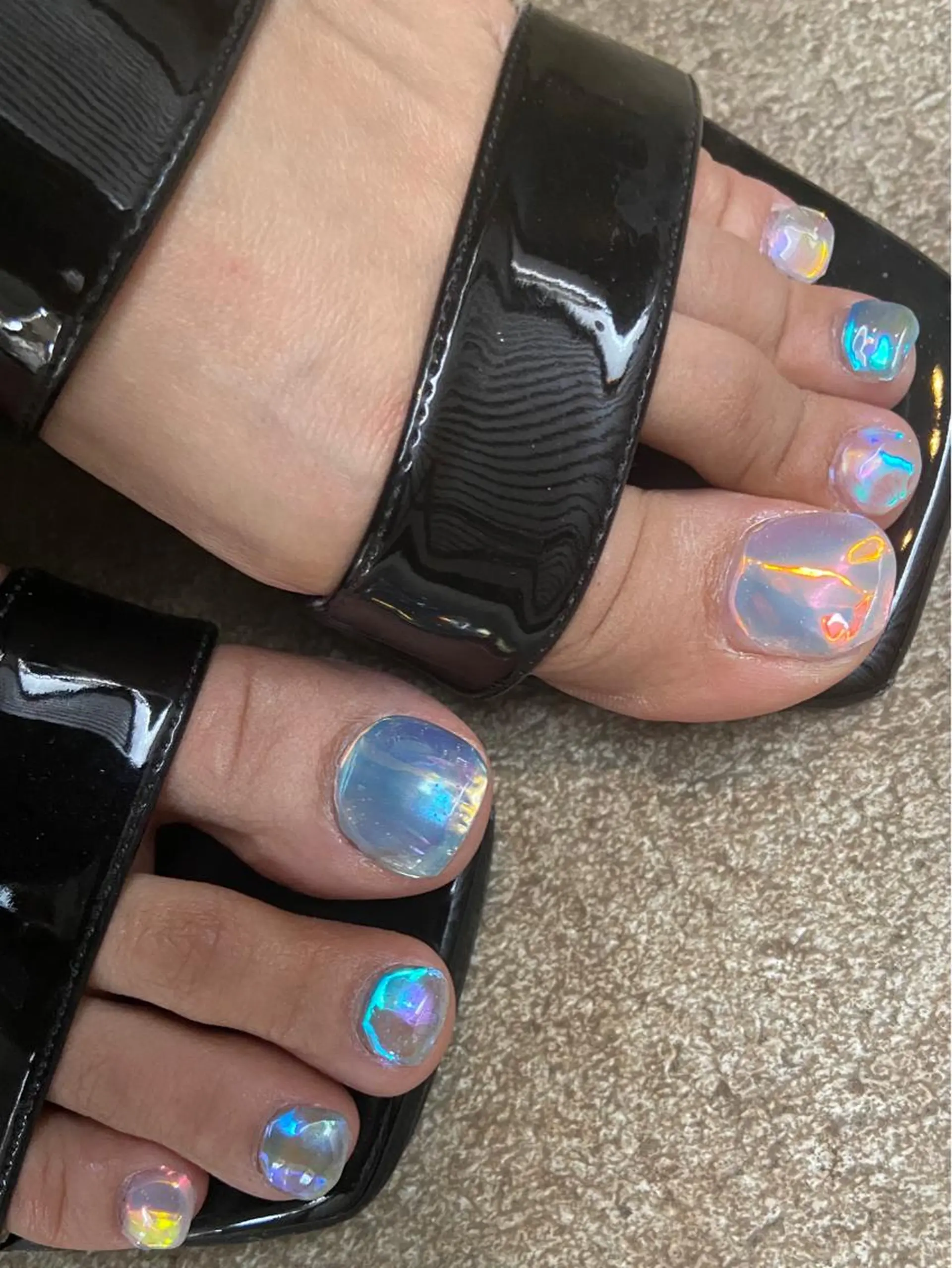 ネイル オーロラネイル フットネイル 氷ネイル・うるうるネイル nails TOKYOのネイルデザイン