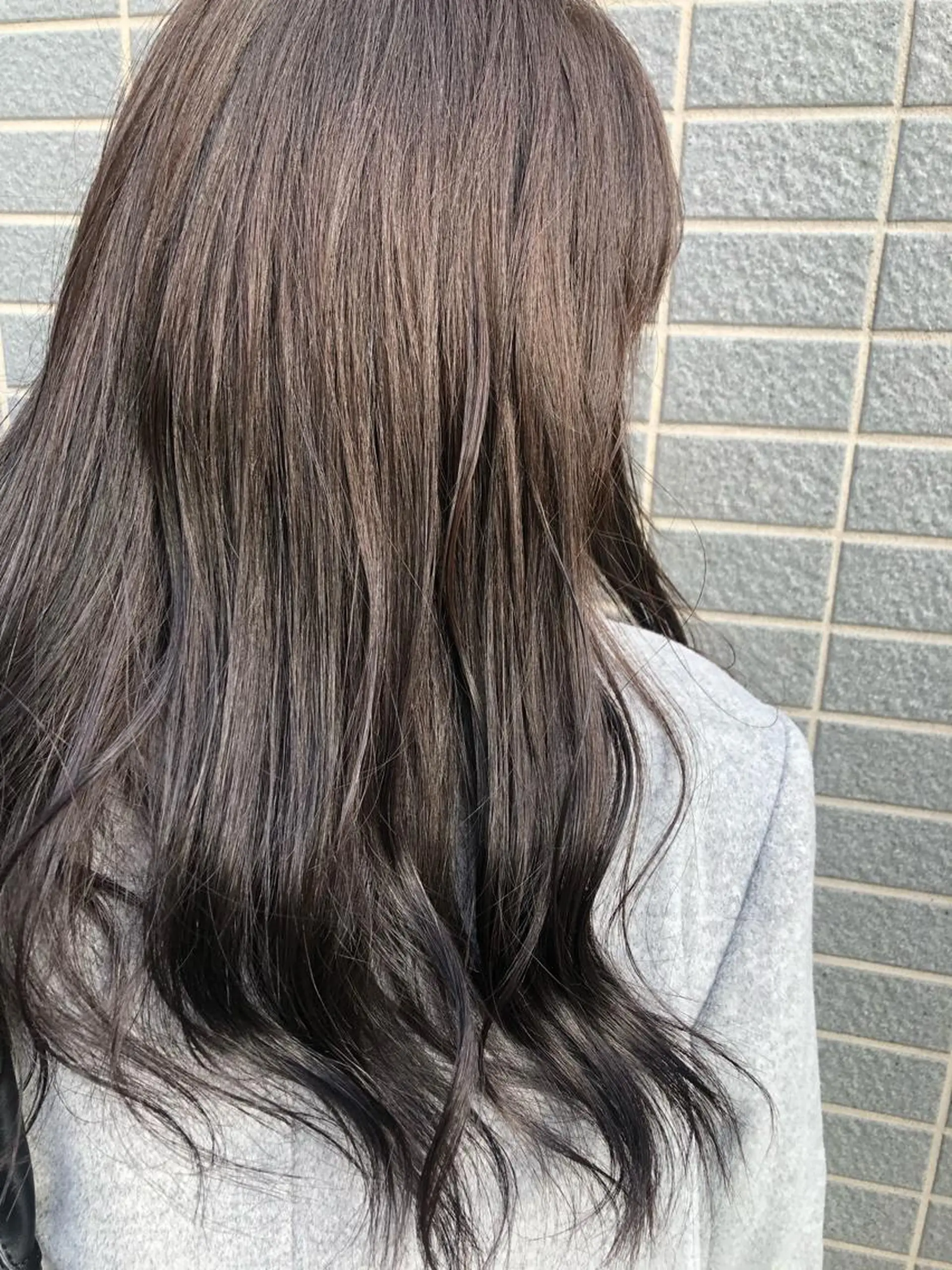 ロング カラー うる艶レイヤーカット hinakoのヘアスタイル