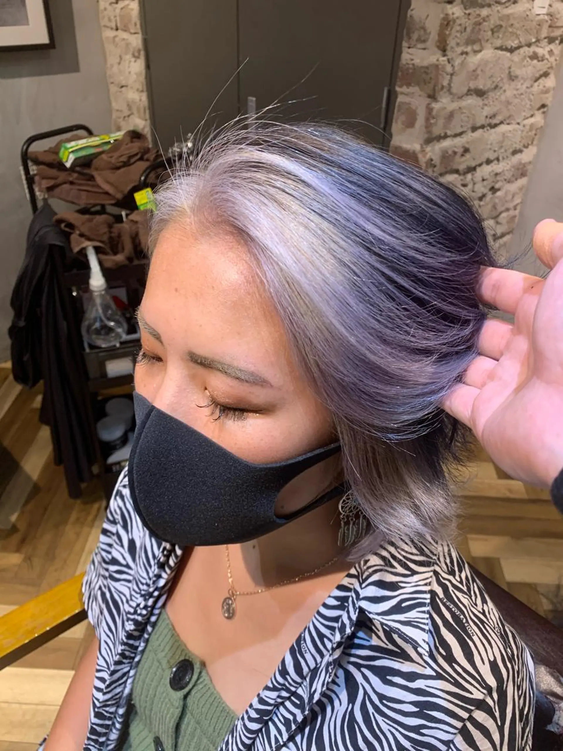 ミディアム amie三宮 NAKANOのヘアスタイル