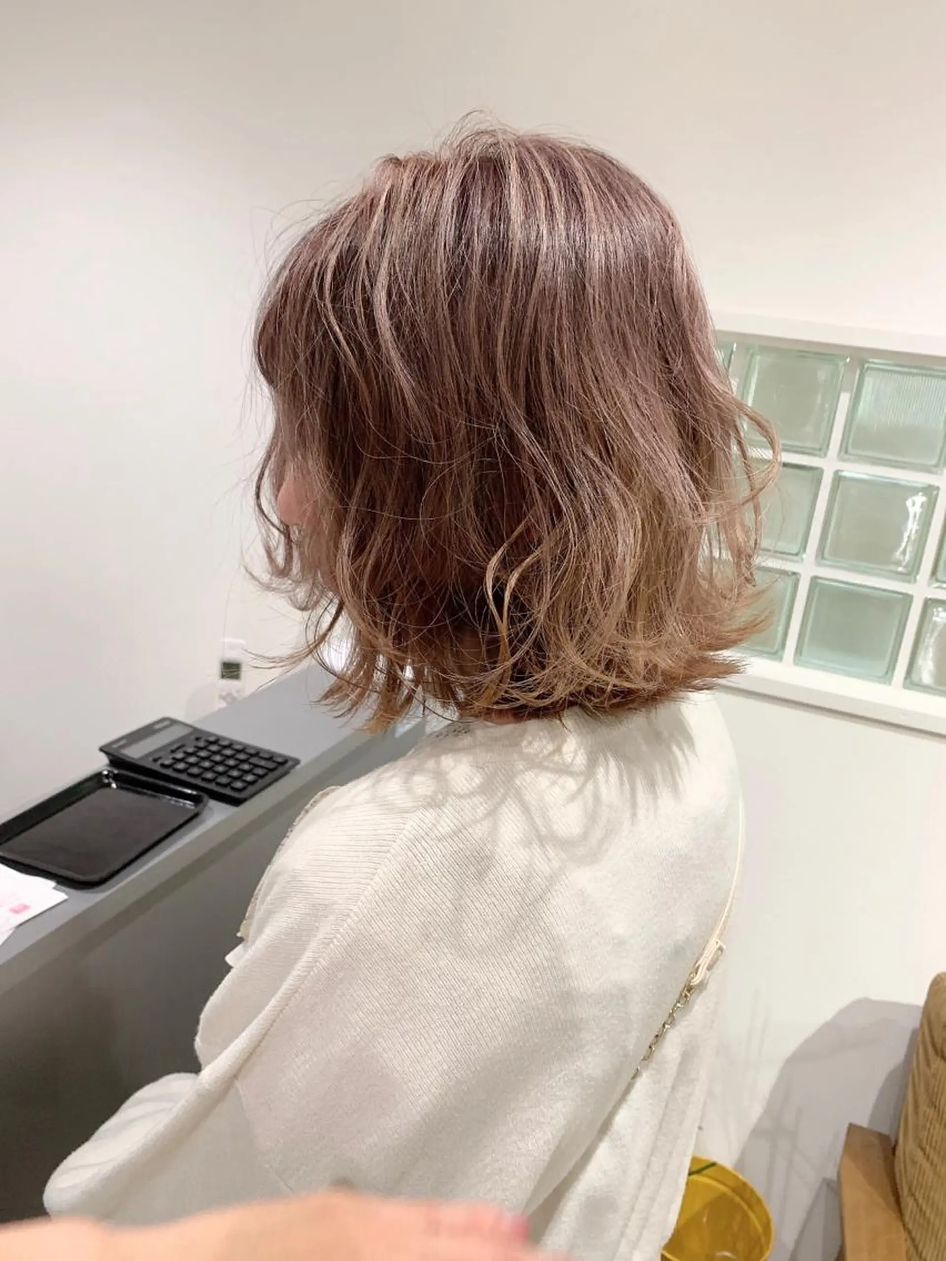 ミディアム ヘアカラー トリートメント Selene hair OSAKAのヘアスタイル