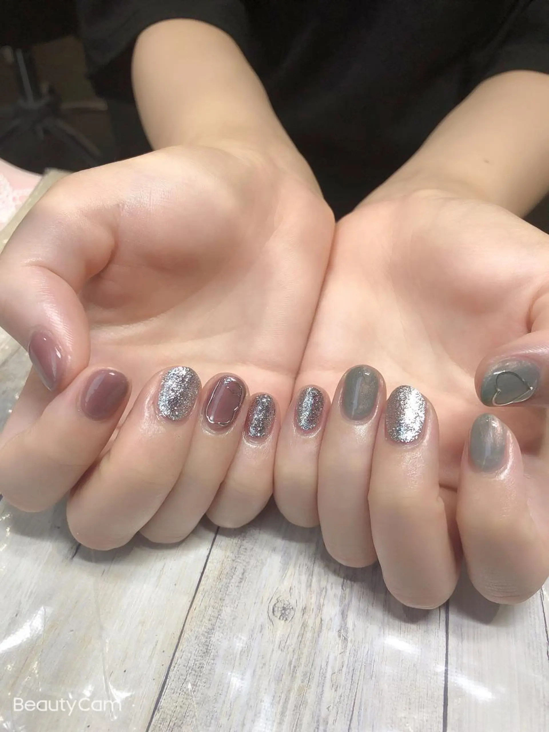 ネイル ✨アン ミユ✨のネイルデザイン