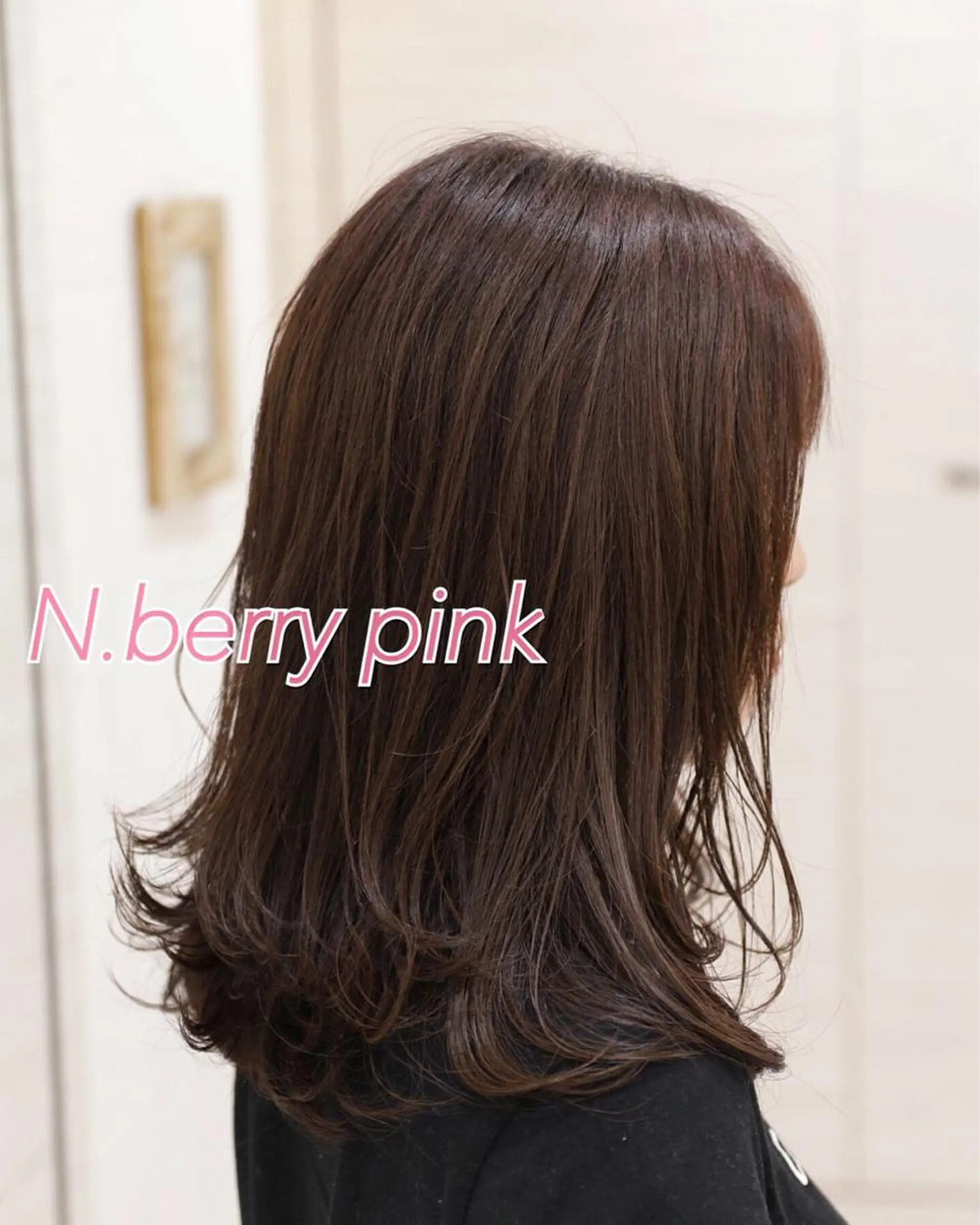 セミロング カラー ピンクカラー カット ヘアカラー トリートメント 斉藤 貴也のヘアスタイル