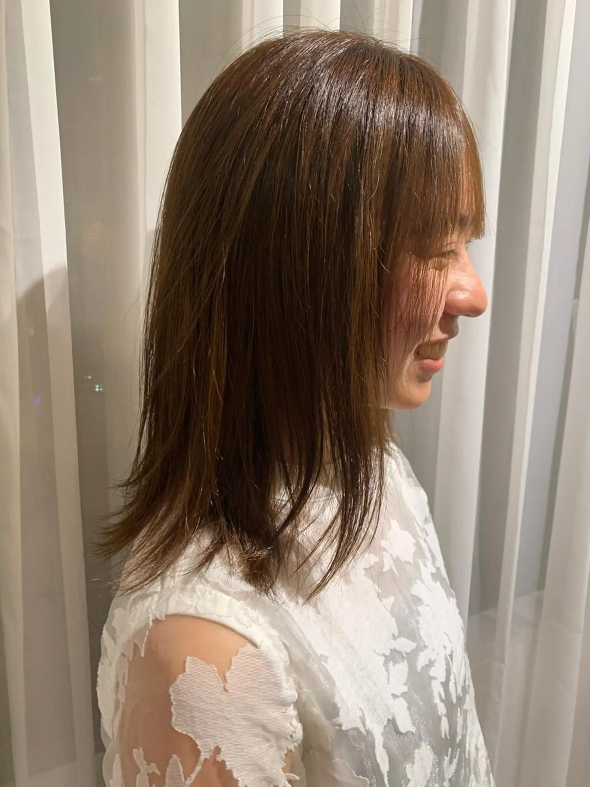 ミディアム GO TODAY SHAIR SALON 梅田NU茶屋町店所属・田中成美/レイヤー カット/透明感カラーのヘアスタイル