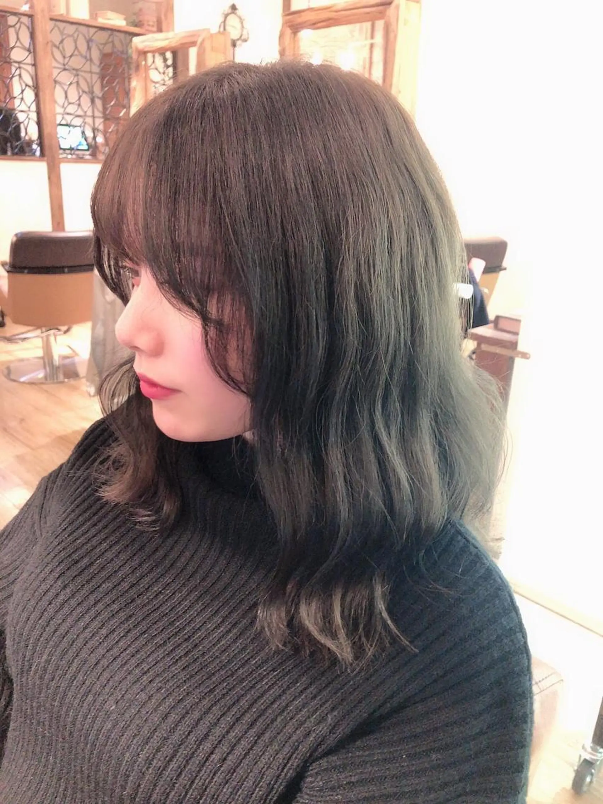 ミディアム カラー カット ヘアカラー トリートメント La fith yukinoのヘアスタイル
