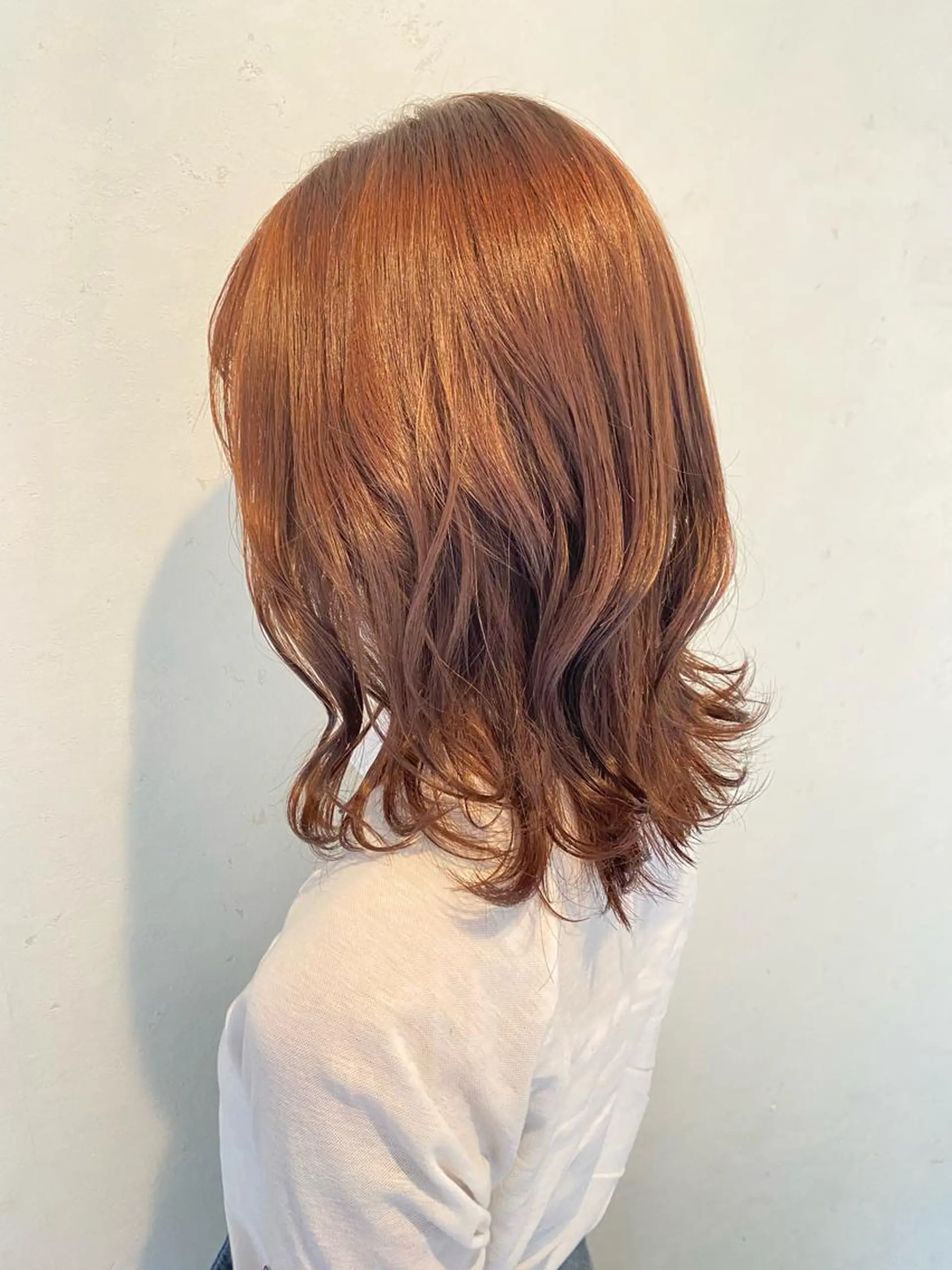 ミディアム カラー 伊藤 さやかのヘアスタイル