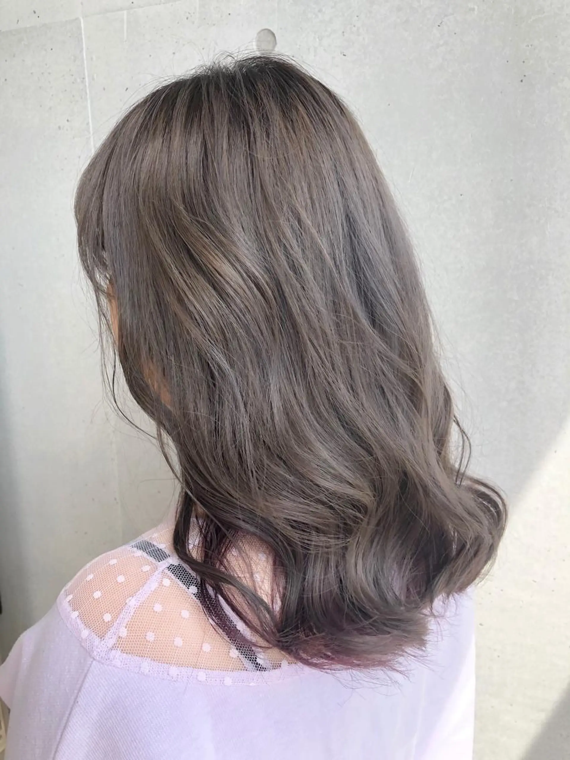 ミディアム カラー ヘアカラー トリートメント ☕️ベージュカラー 内藤光哉☕️のヘアスタイル