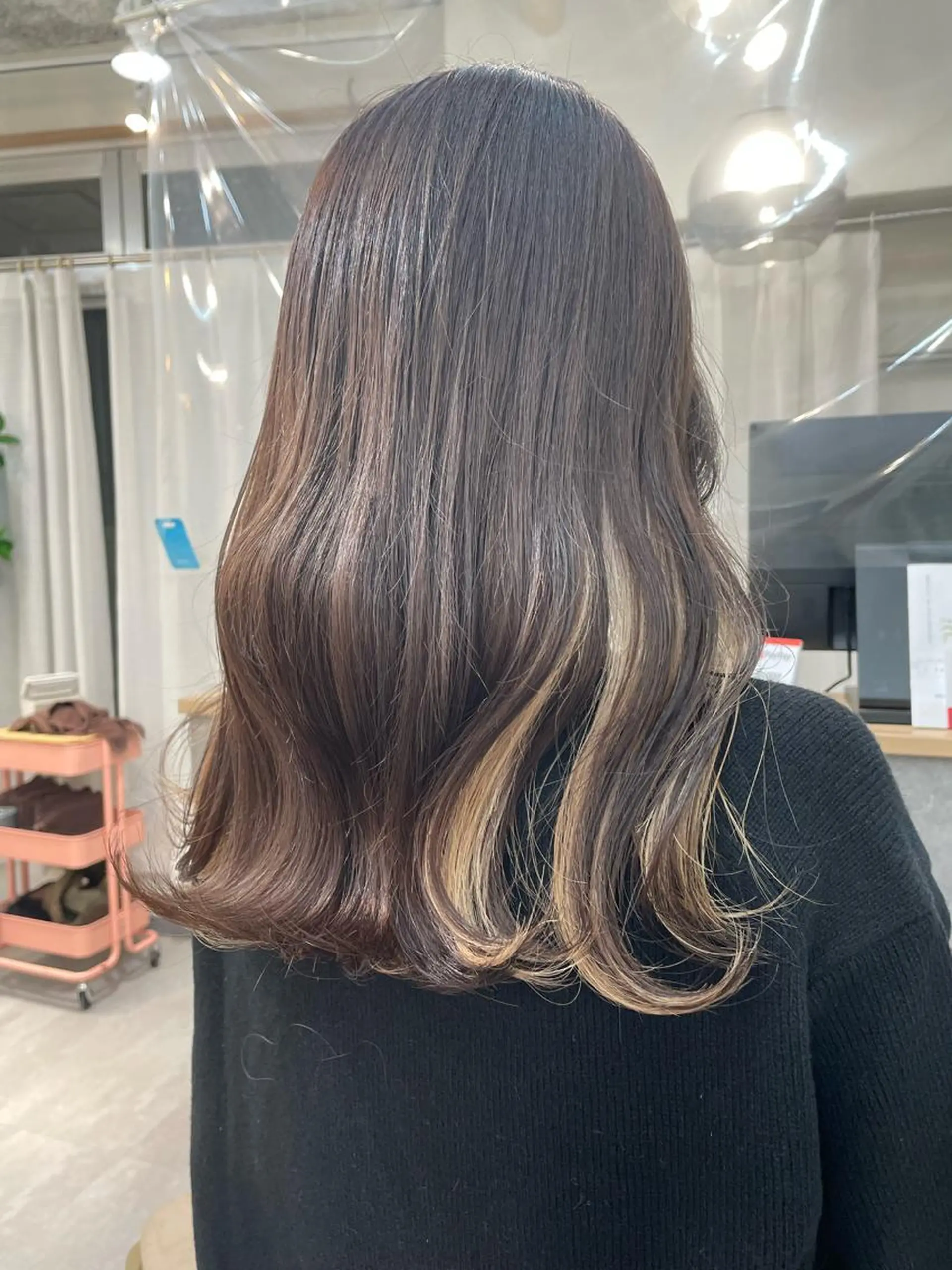 セミロング カラー カット ヘアカラー 韓国レイヤー 船橋 徒歩5分/小川友美のヘアスタイル