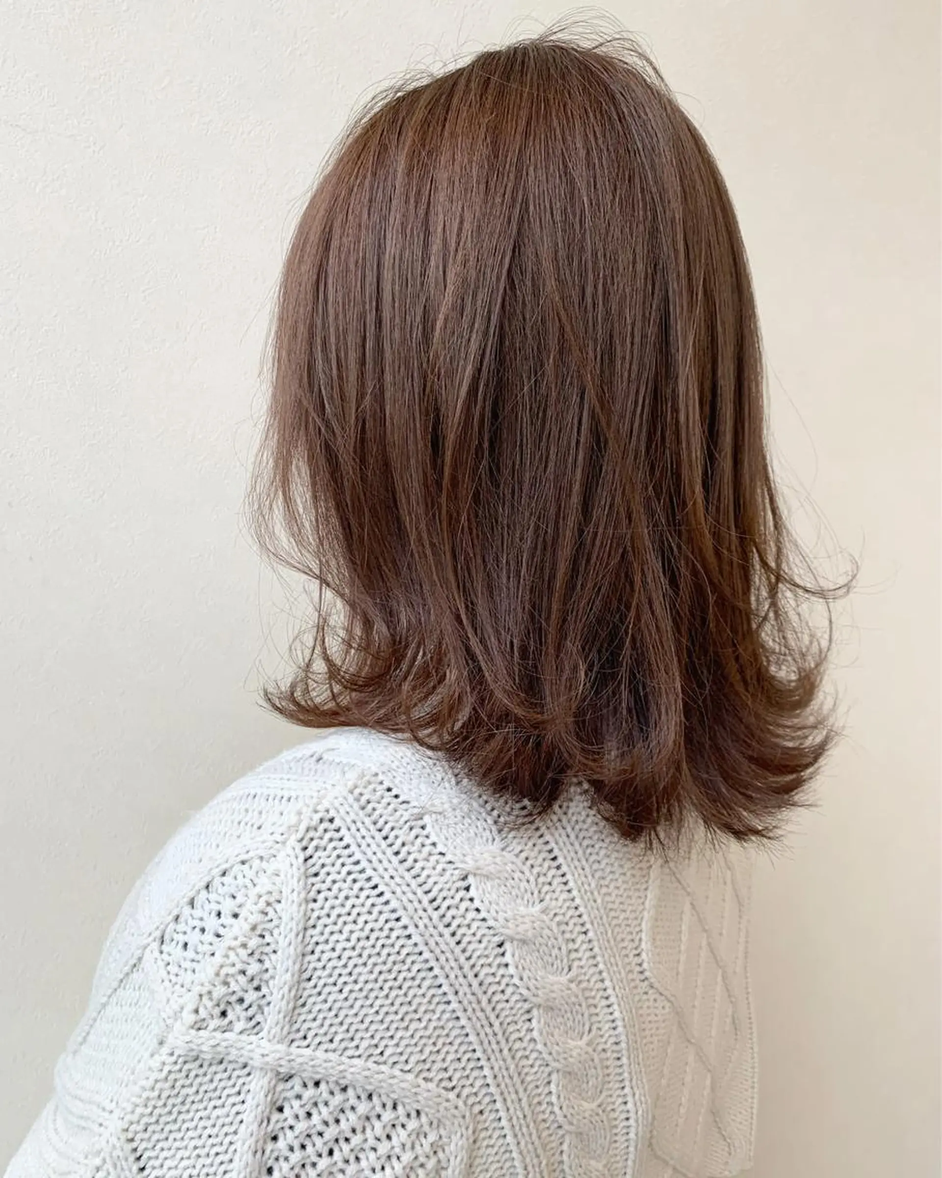 ミディアム カラー 立川 奈那子のヘアスタイル