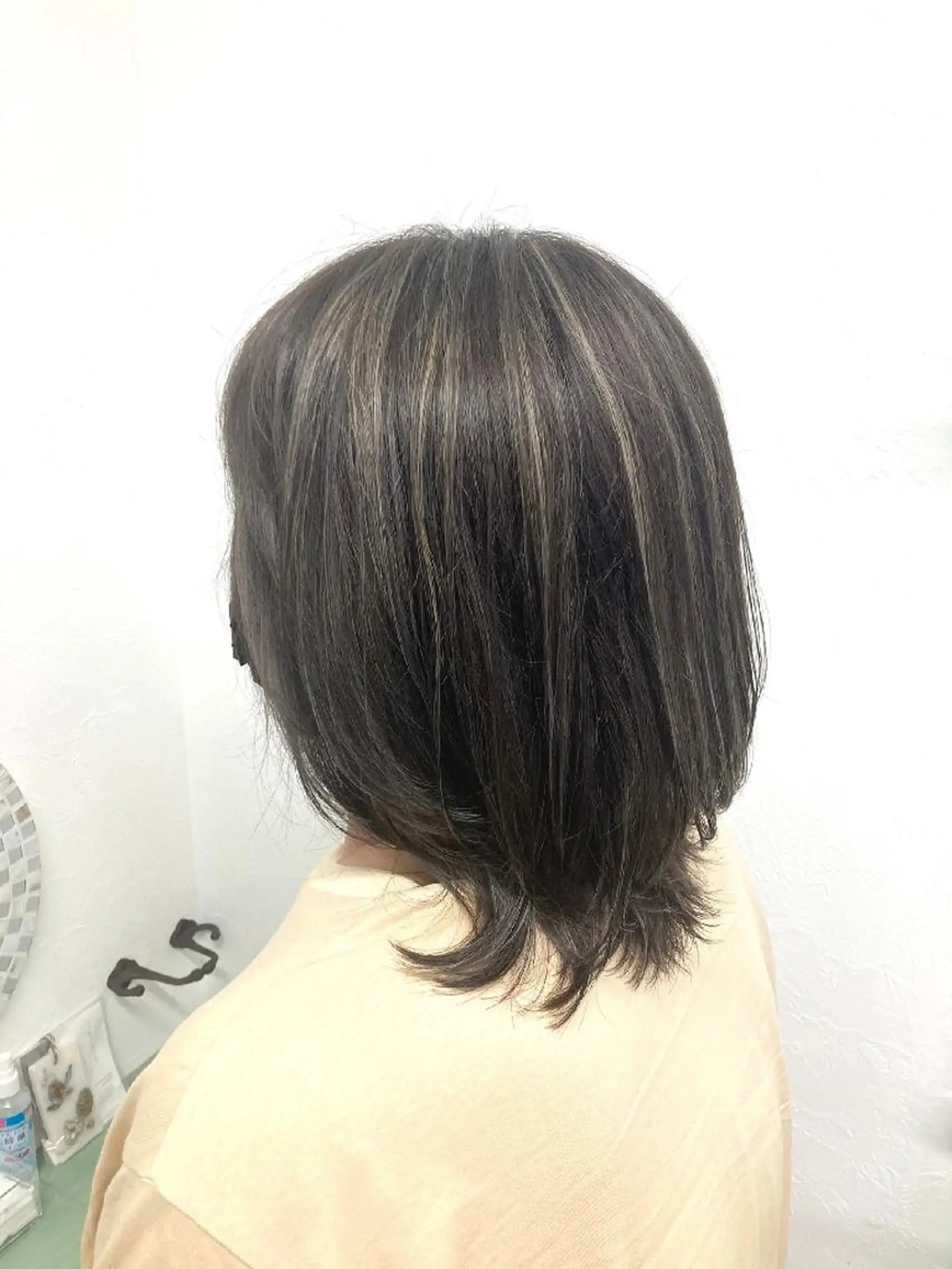 ミディアム パーマ カラー ヘアアレンジ ハイライトカラー ハイライト 髪質改善✧︎カラー 💎AIM【アイム】のヘアスタイル