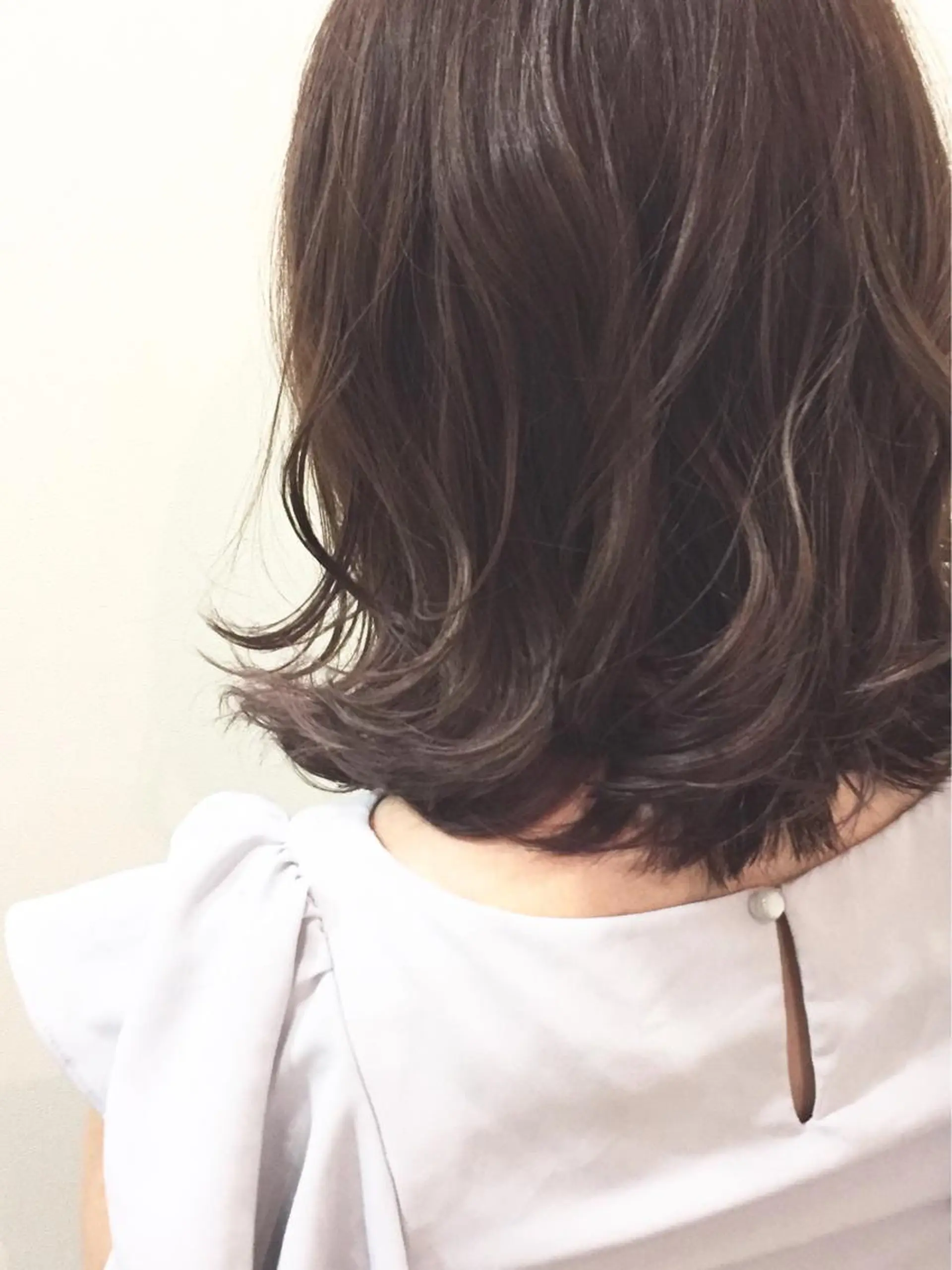 ミディアム カラー ハイライトカラー ハイライト ヘアカラー トリートメント ヘアセット 坂本 なつきのヘアスタイル