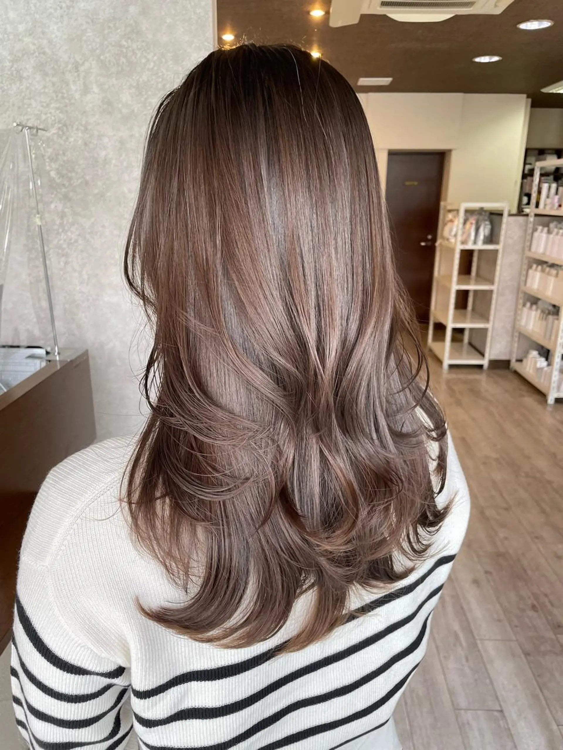 ロング カラー 韓国風ヘア レイヤーカット 🫧ヒシダアキ taboo.i🫧のヘアスタイル