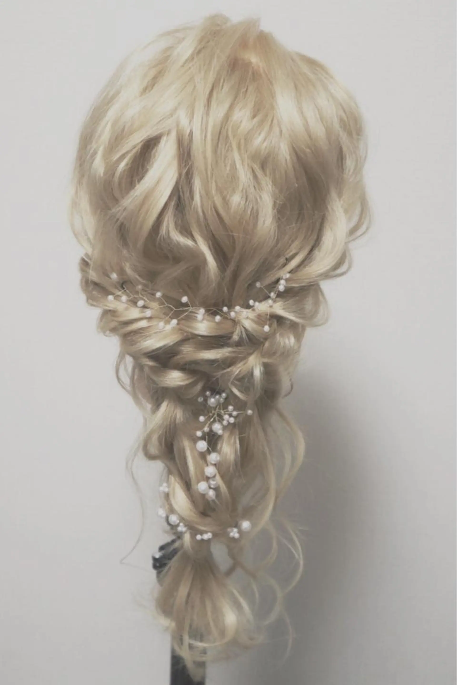 ロング ヘアアレンジ ヘアメイク エンカレッジのヘアスタイル