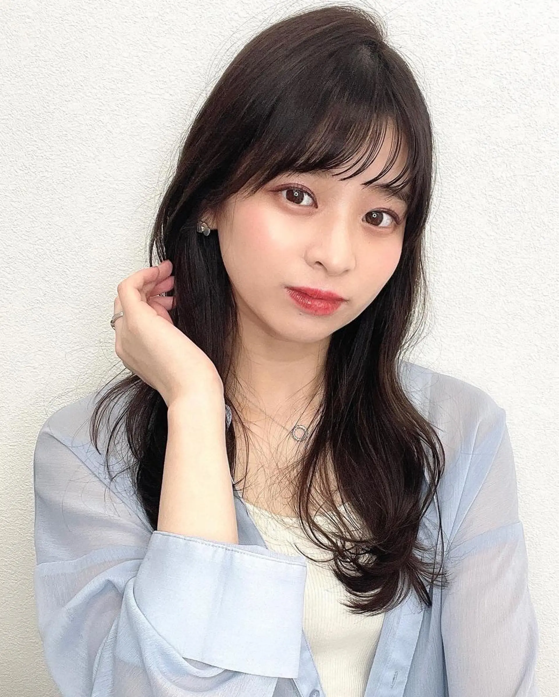 ロング カラー ブリーチ ケアブリーチ ダブルカラー イヤリングカラー ハイライトカラー 宮澤  タケル ミディアムヘアのヘアスタイル