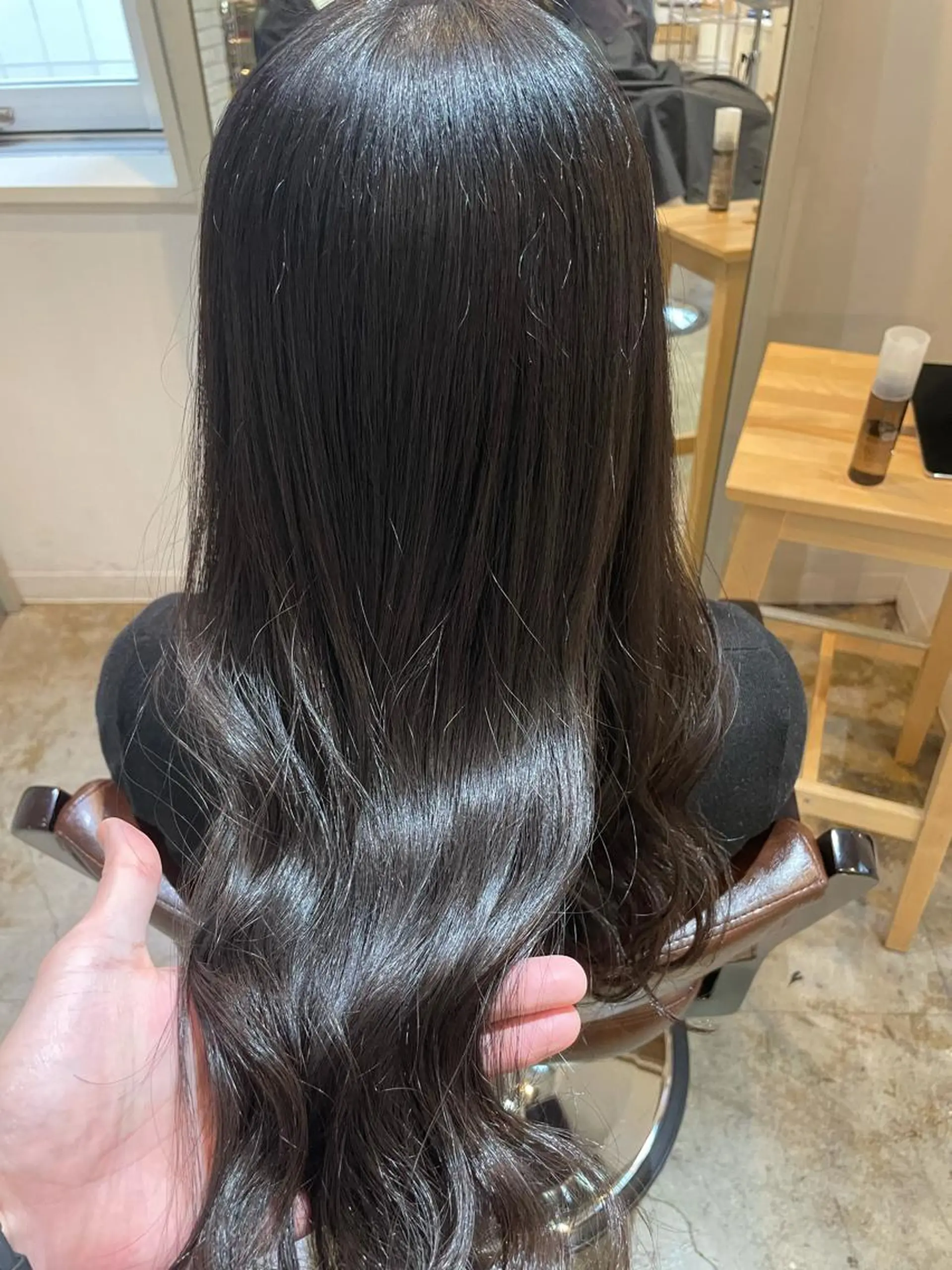 ロング 髪質改善 縮毛矯正 トリートメント 酸性ストレート 江里 太介のヘアスタイル