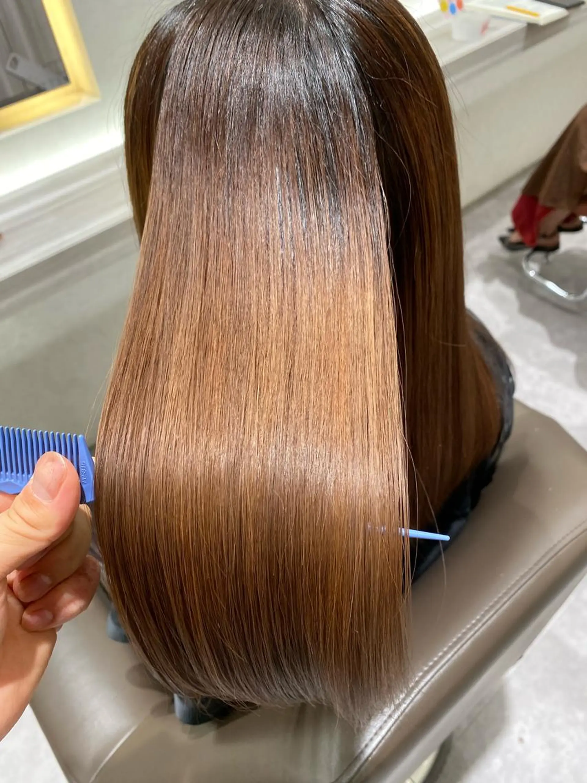 ロング ムトウセイマ/ 縮毛矯正/ブリーチのヘアスタイル