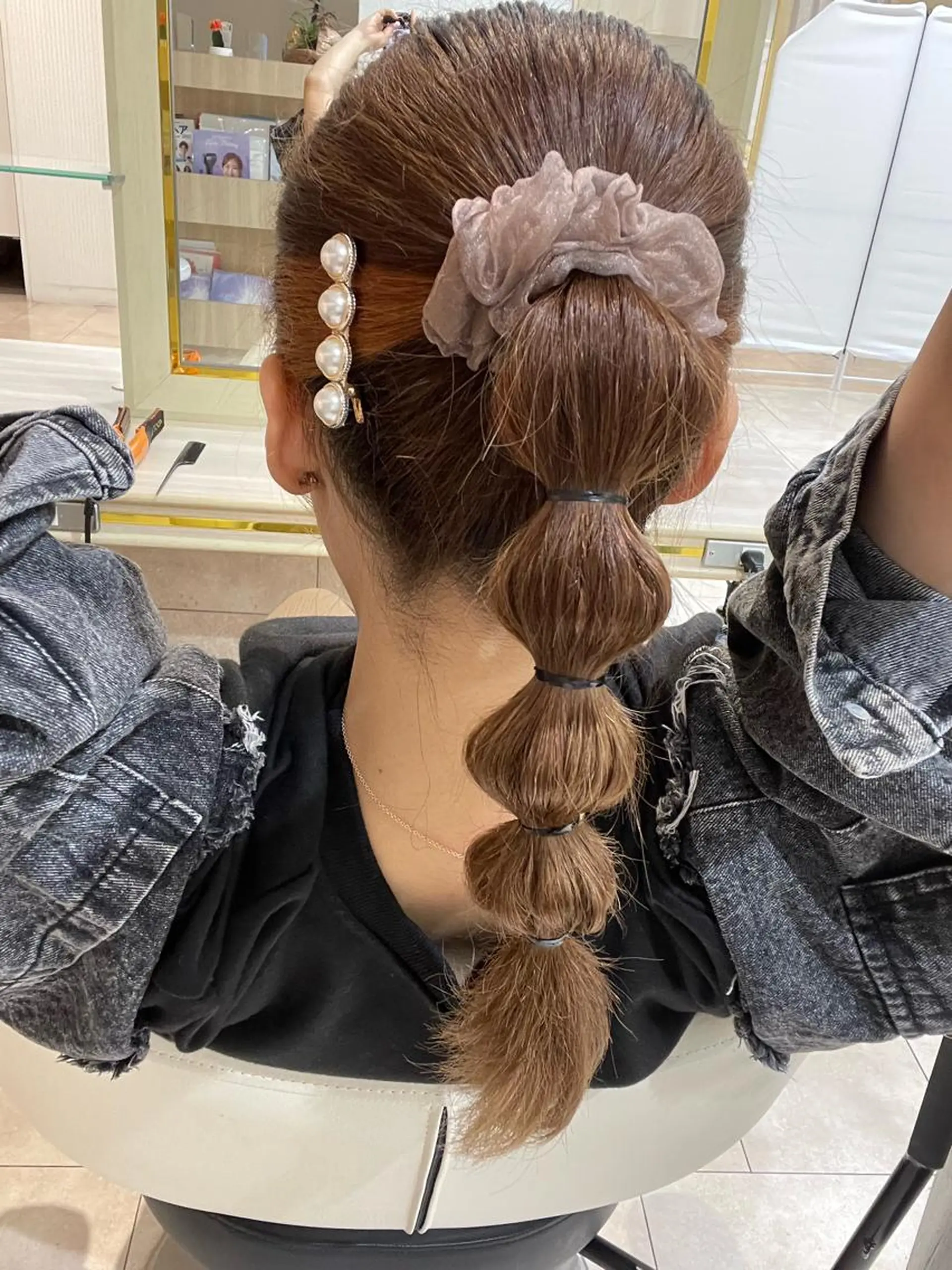ロング ヘアアレンジ 玉ねぎヘアー ヘアセット 渡邊花奈 韓国ヘアのヘアスタイル
