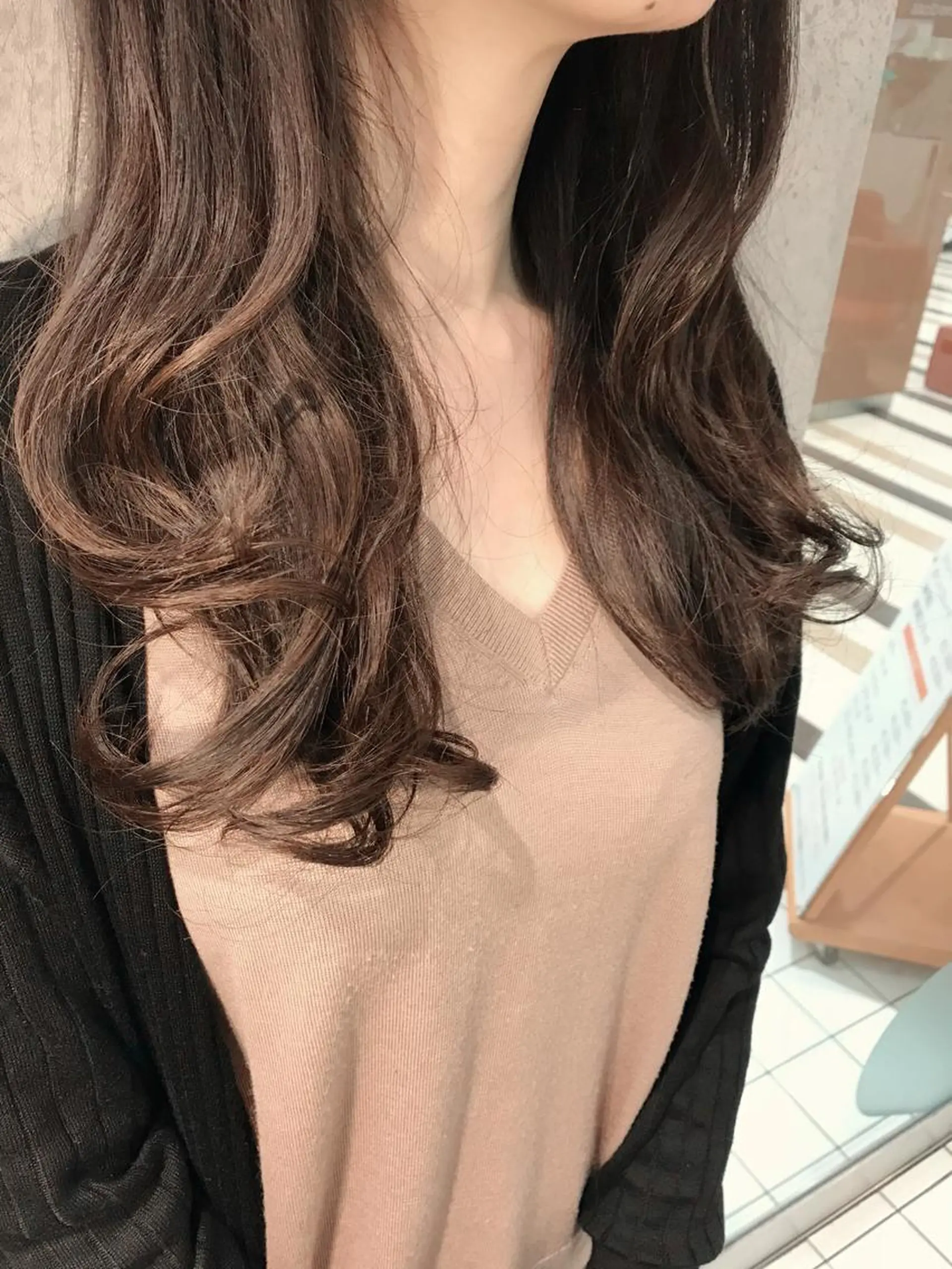 セミロング カラー グレージュ レイヤーカット カット ヘアカラー トリートメント 田室 和幸のヘアスタイル