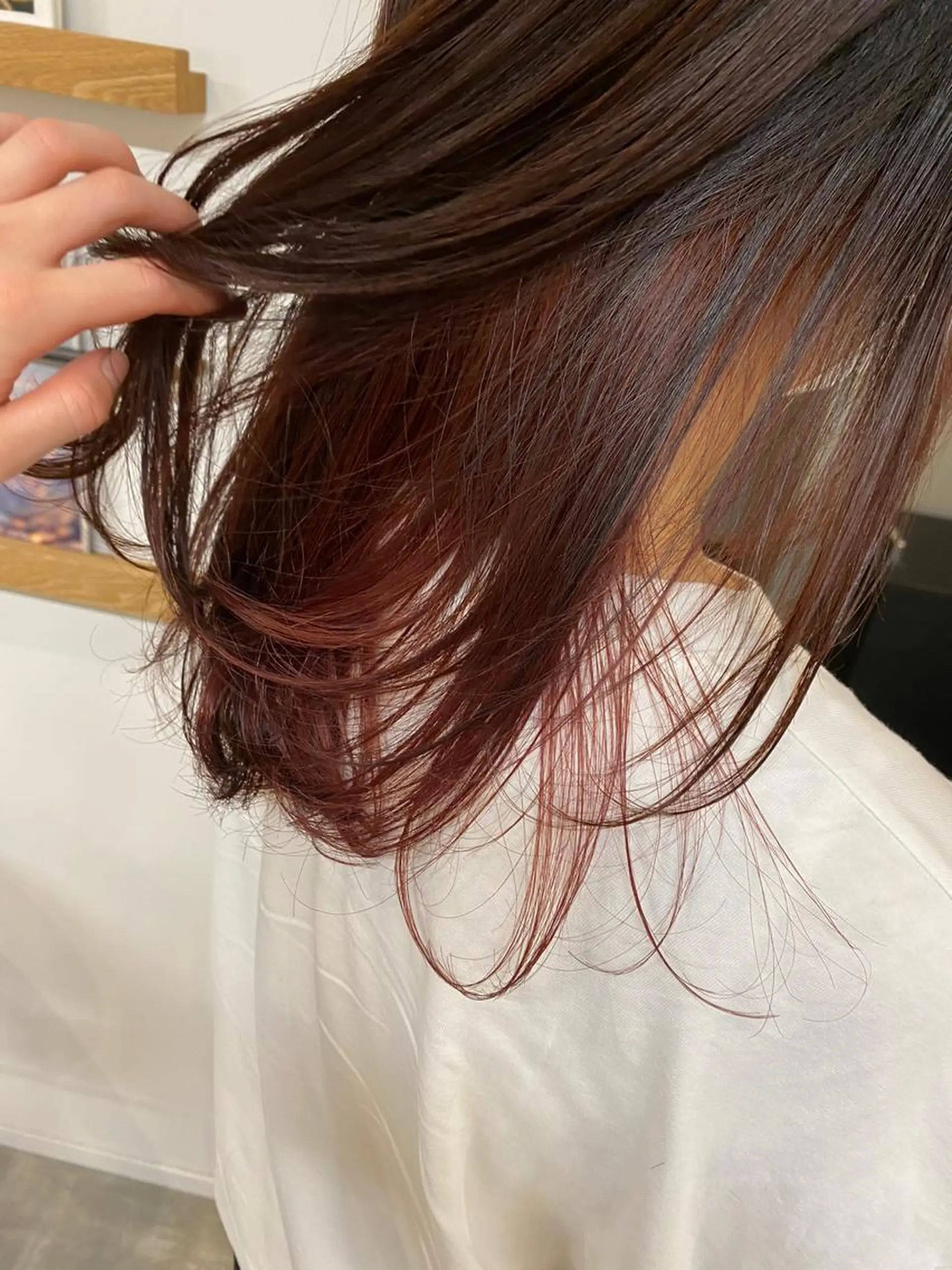 セミロング カラー ブリーチ デザインカラー 加藤 真由のヘアスタイル