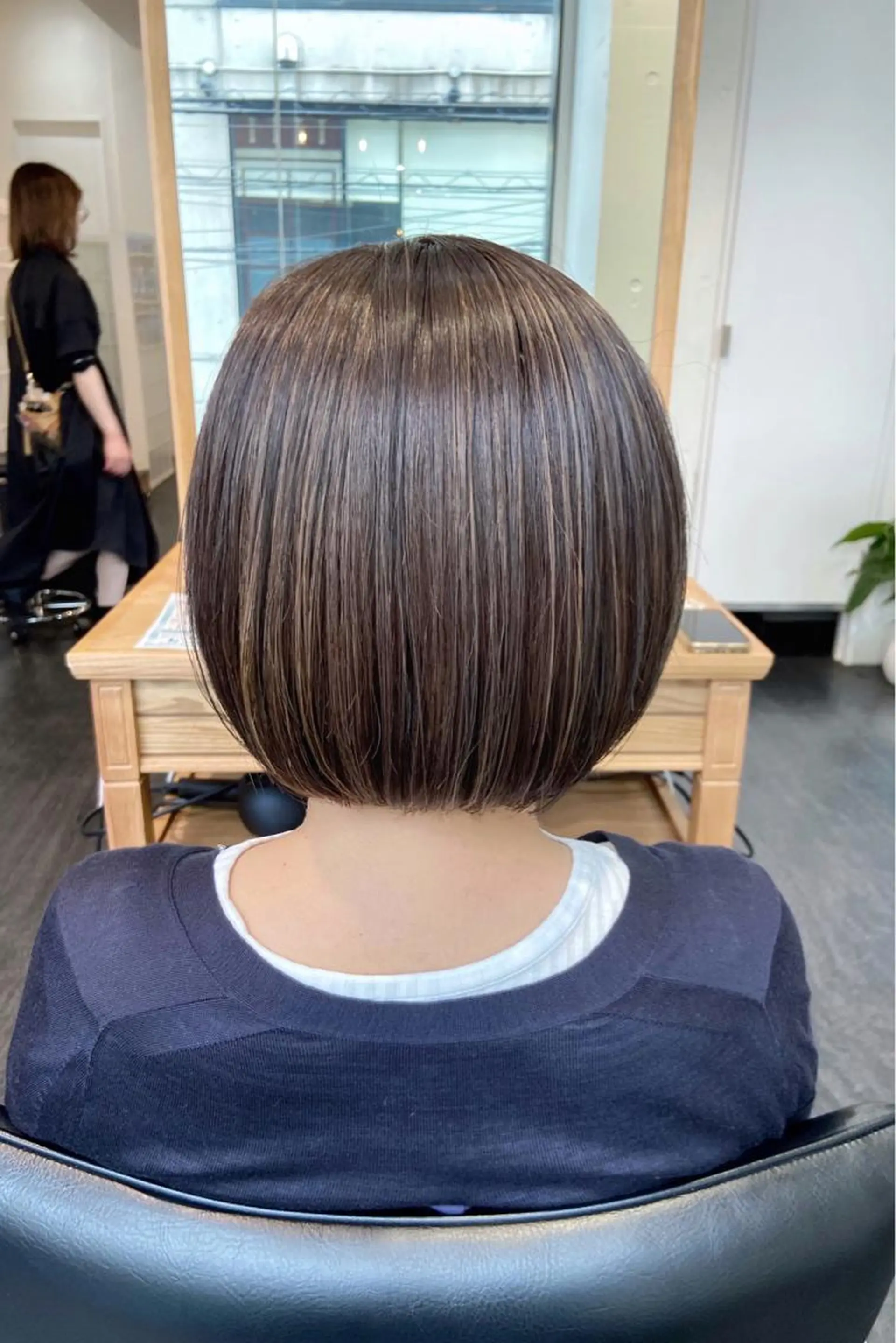 ショート shiori ﾍﾞｰｼﾞｭｶﾗｰのヘアスタイル